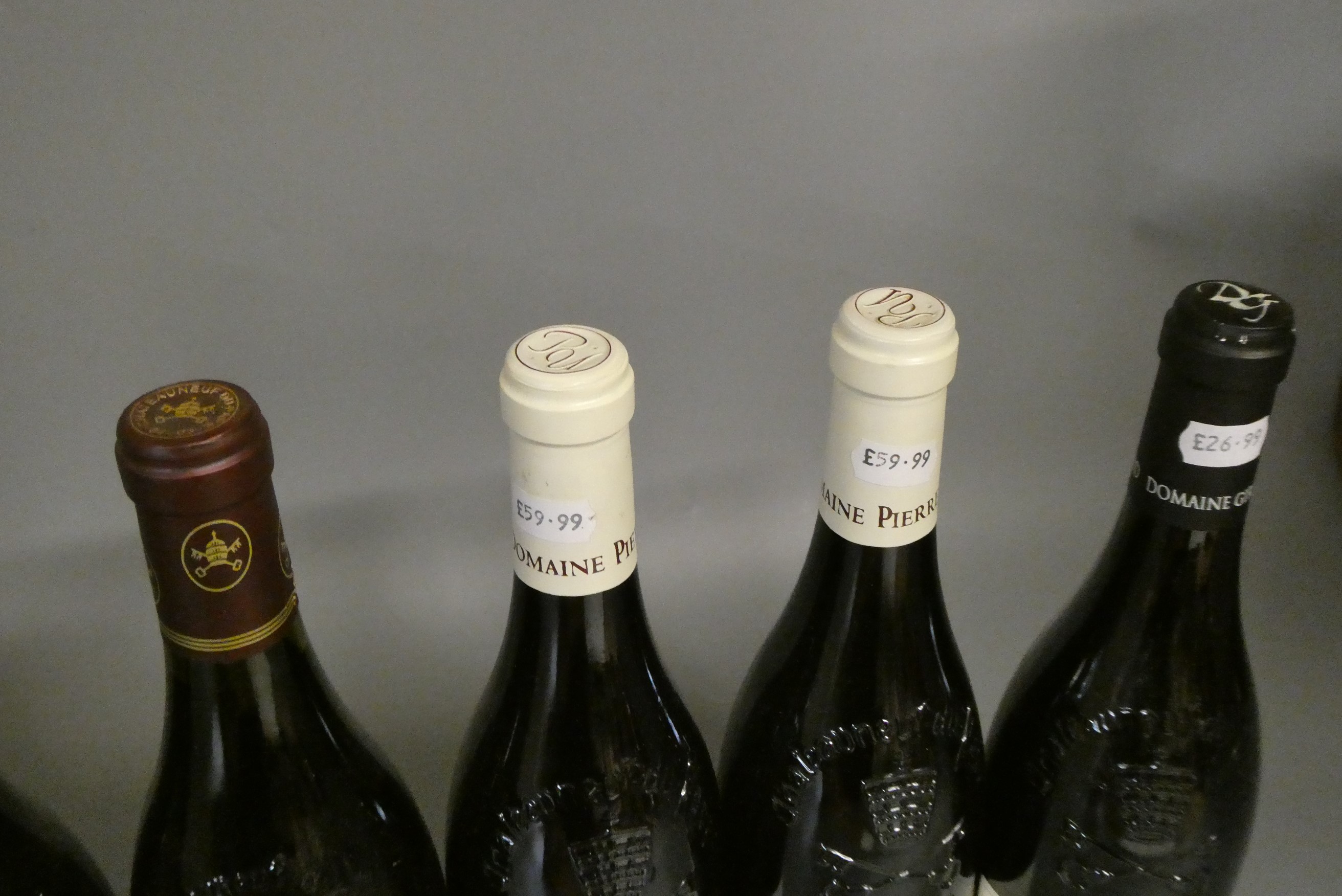 8 bottles Chateauneuf-du-Pape Image