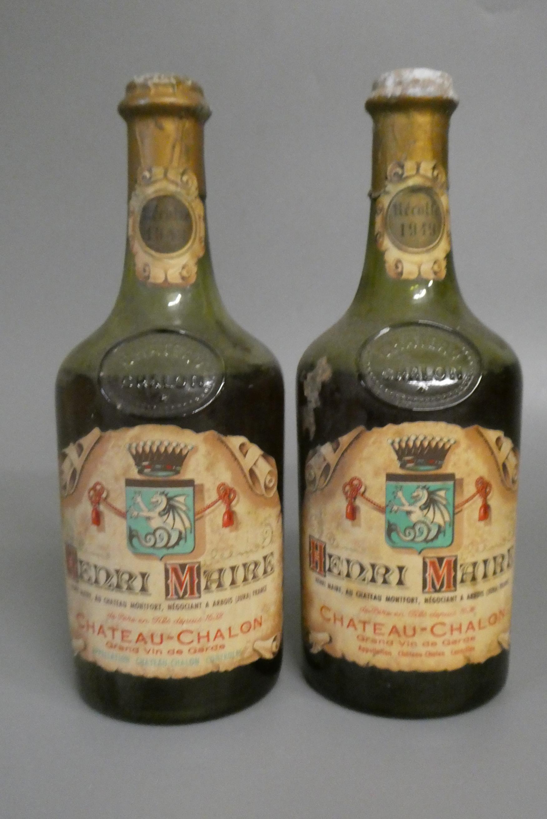 2 bottles Chateau-Chalon, 1949, Henri Maire, grand vin de garde (Est. plus 24% premium inc. VAT) Image