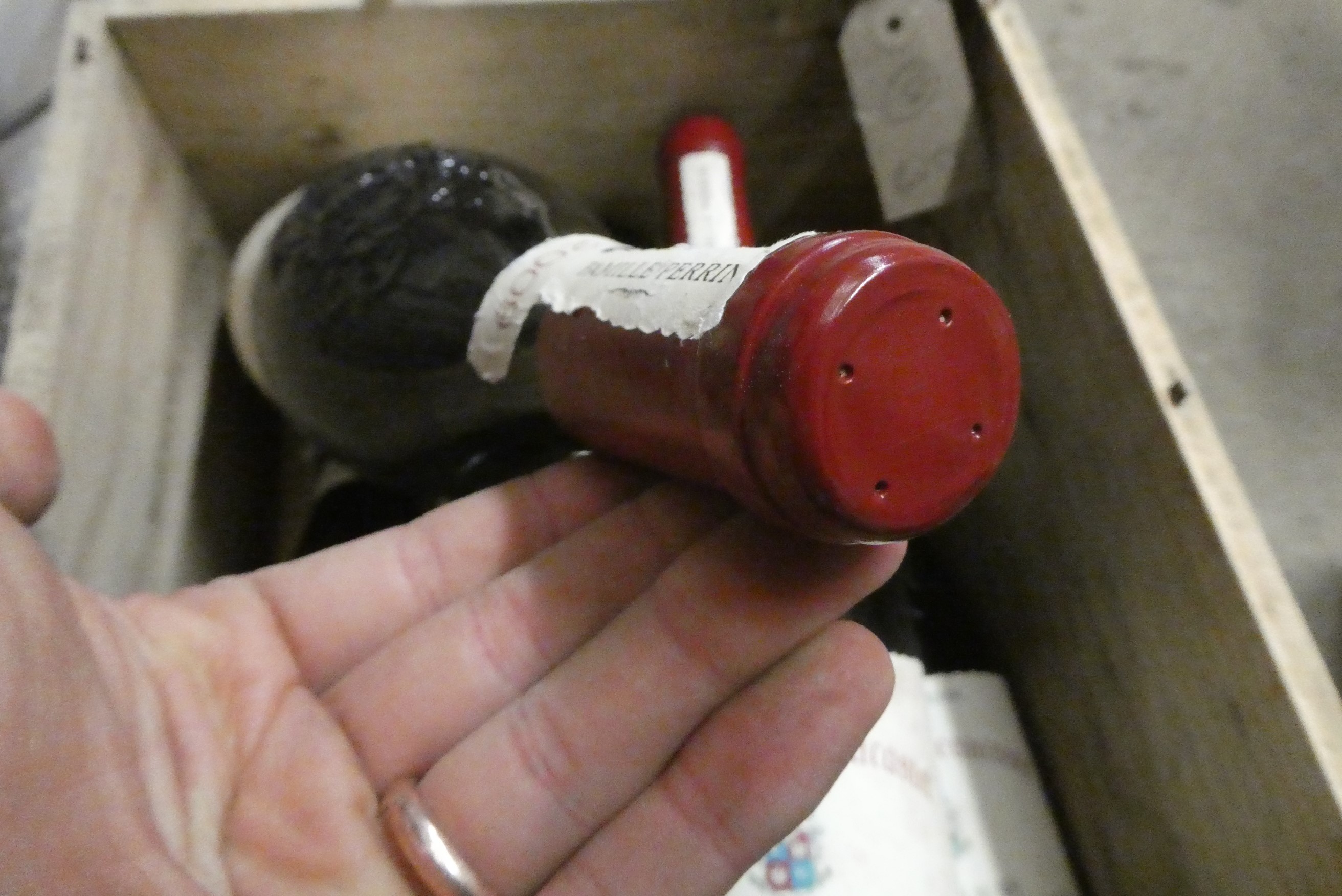 5 bottles Chateau de Beaucastel, 2009, Chateauneuf-du-Pape, Famille Perrin, OWC (Est. plus 24% Image