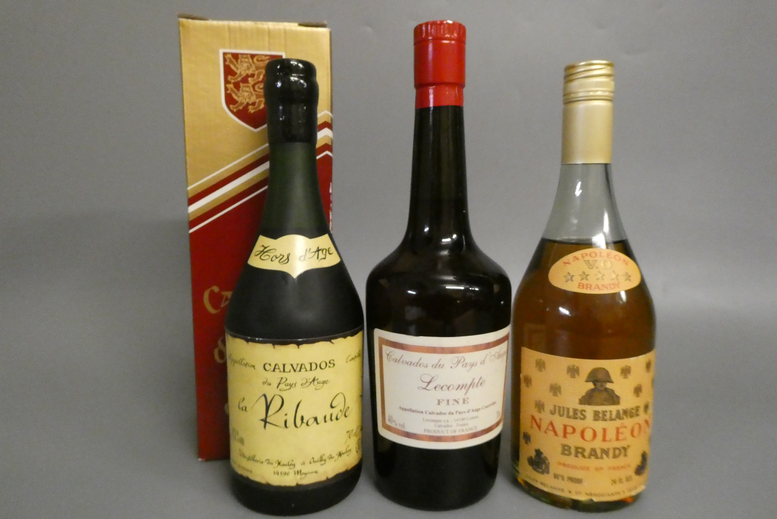 3 bottles of cognac, comprising 1 Jules Belange Napoleon Brandy, 1 Lecompte, Calvados du Pays d'Age, Image