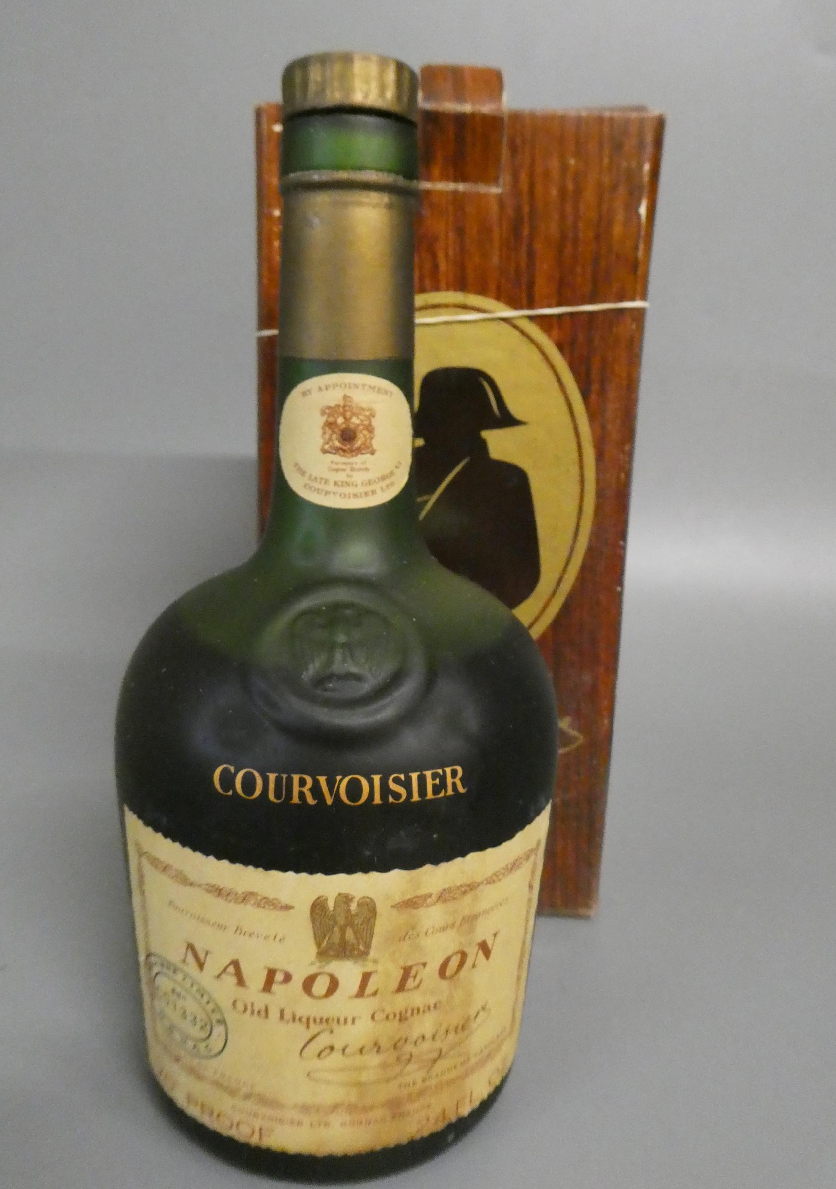 1 bottle Courvoisier Napoleon cognac, 70° proof, 24 fl. oz, boxed (Est. plus 24% premium inc. VAT) Image