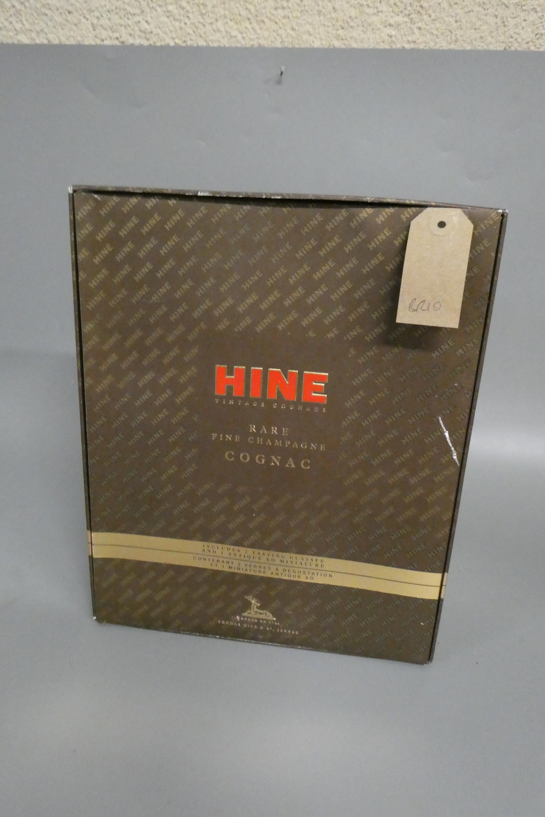 1 bottle Hine rare fine champagne cognac, in presentation box with two glasses & 1 5cl Hine Antique Image