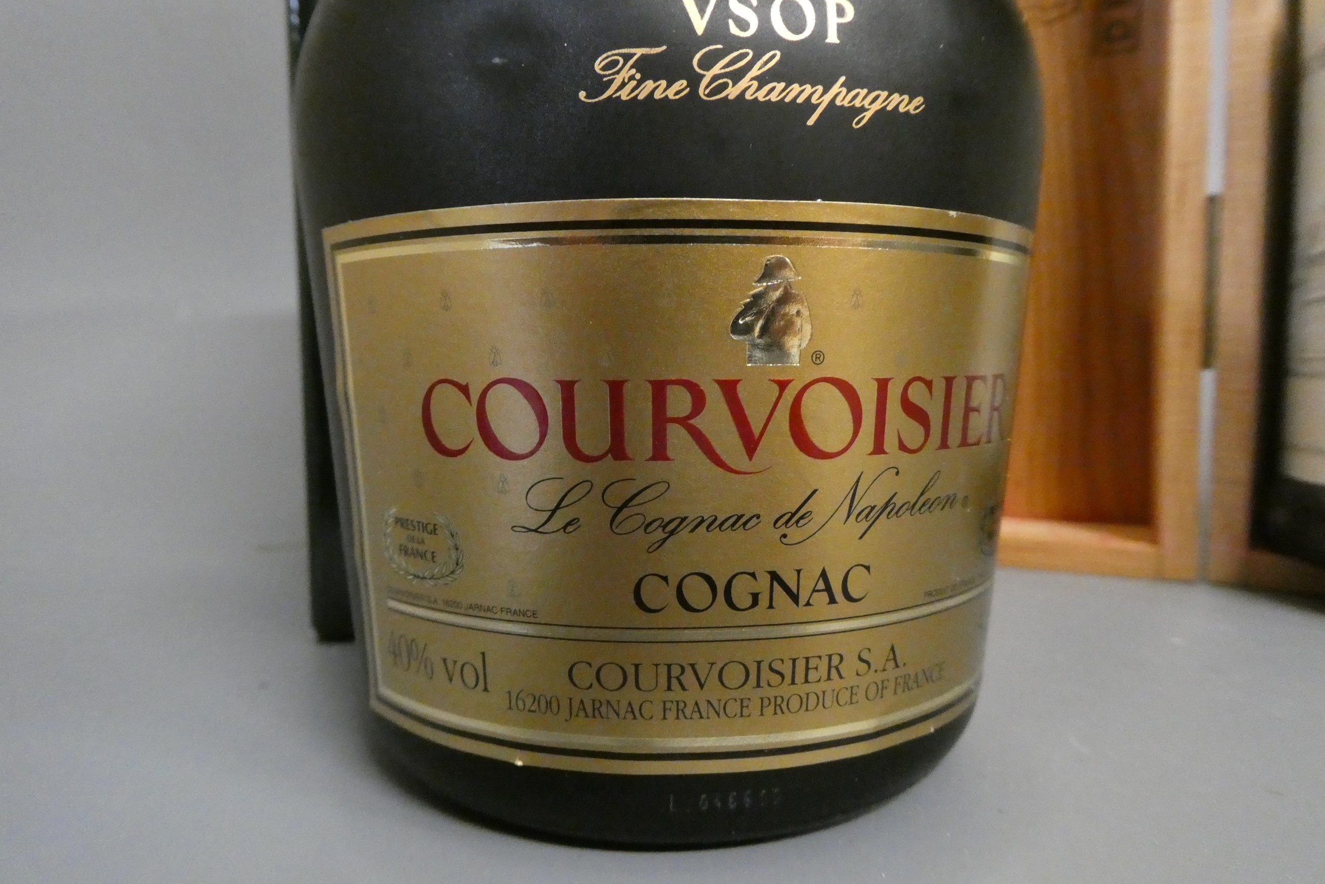 1 bottle Chateau du Breuil, calvados bizouard hors d'age, no. 23, 42%, boxed, together with a Image