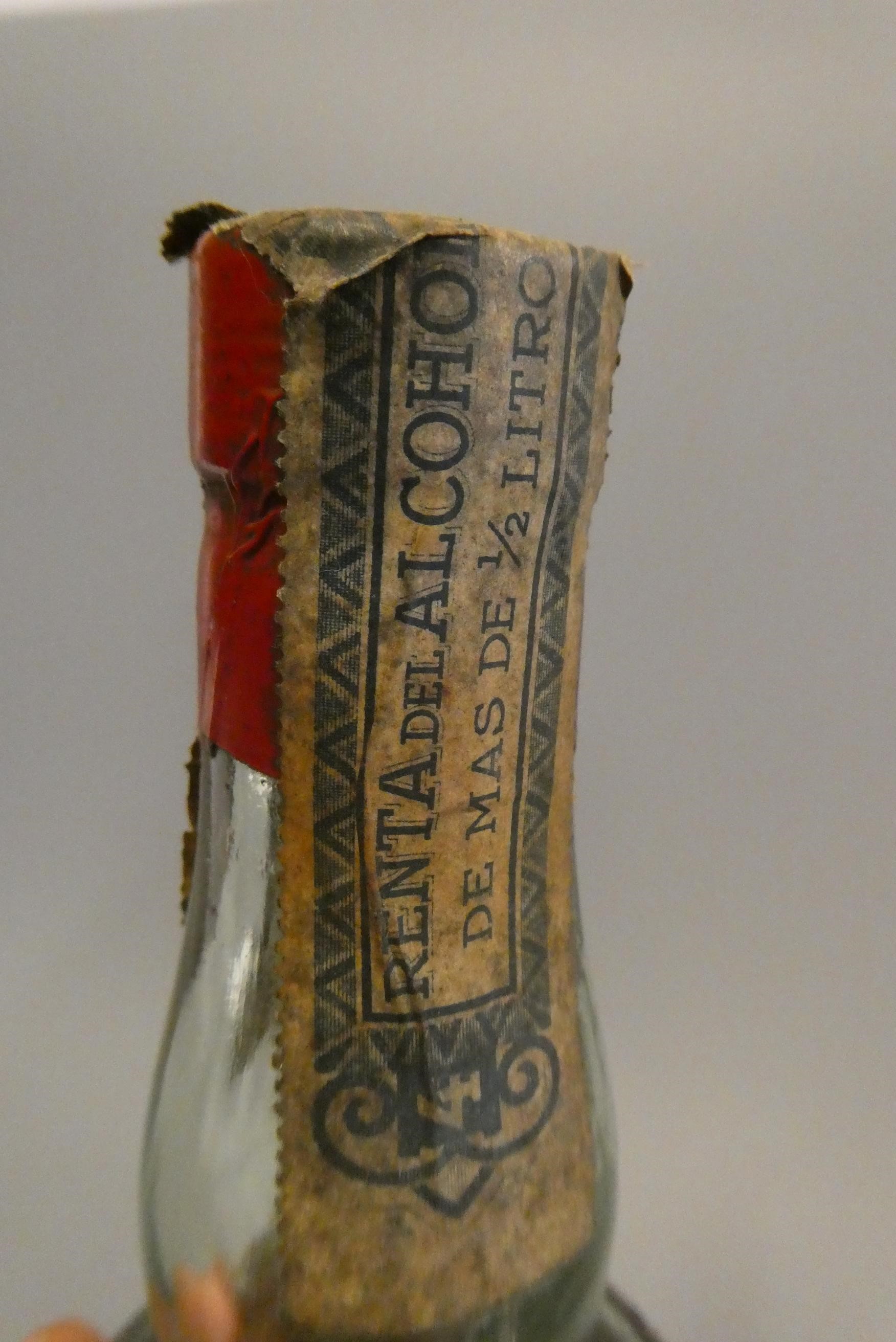 1 bottle Yellow Chartreuse, L. Garnier, early bottling (Est. plus 24% premium inc. VAT) Image