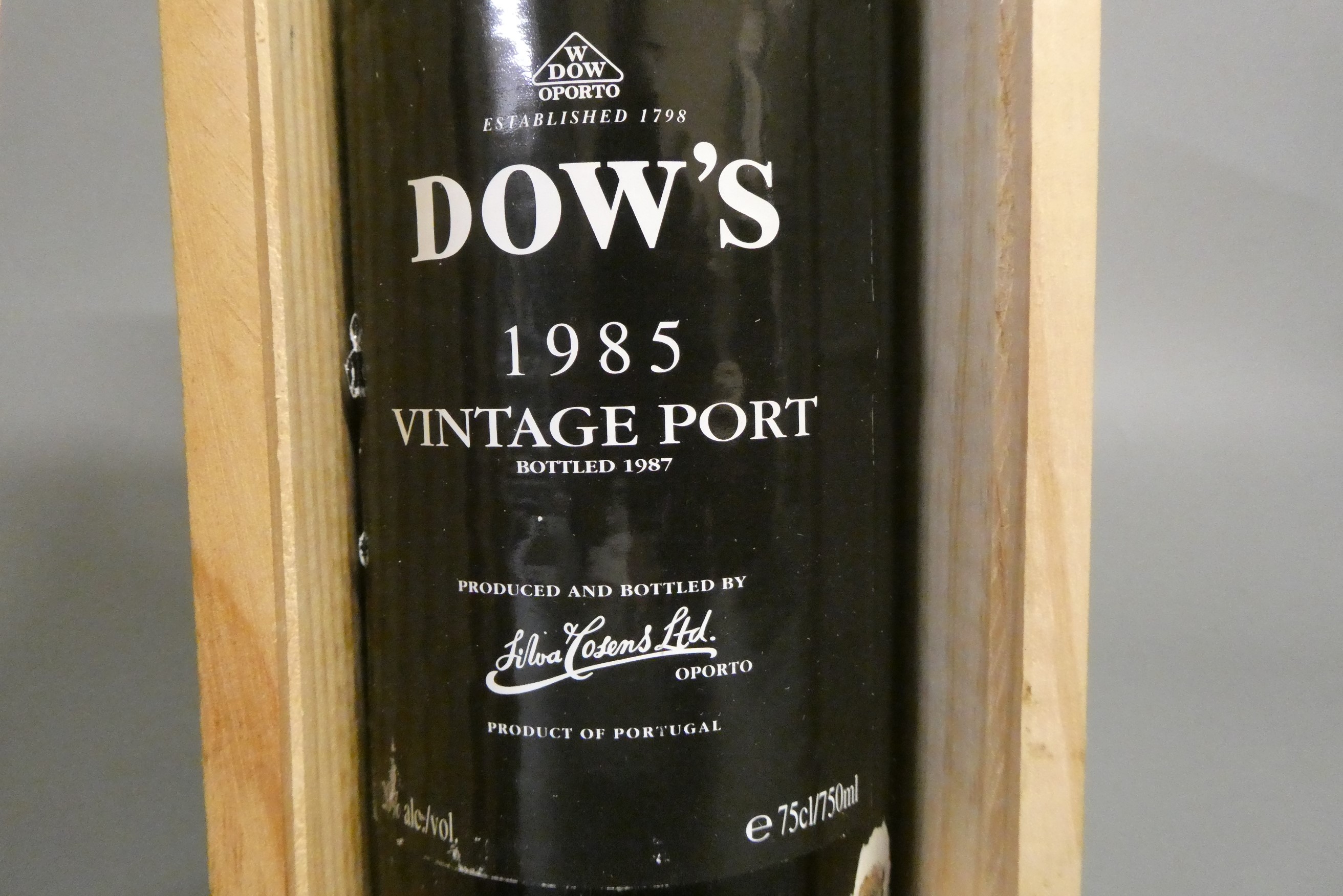 1 bottle Dow's 1985 vintage port, OWB (Est. plus 24% premium inc. VAT) Image