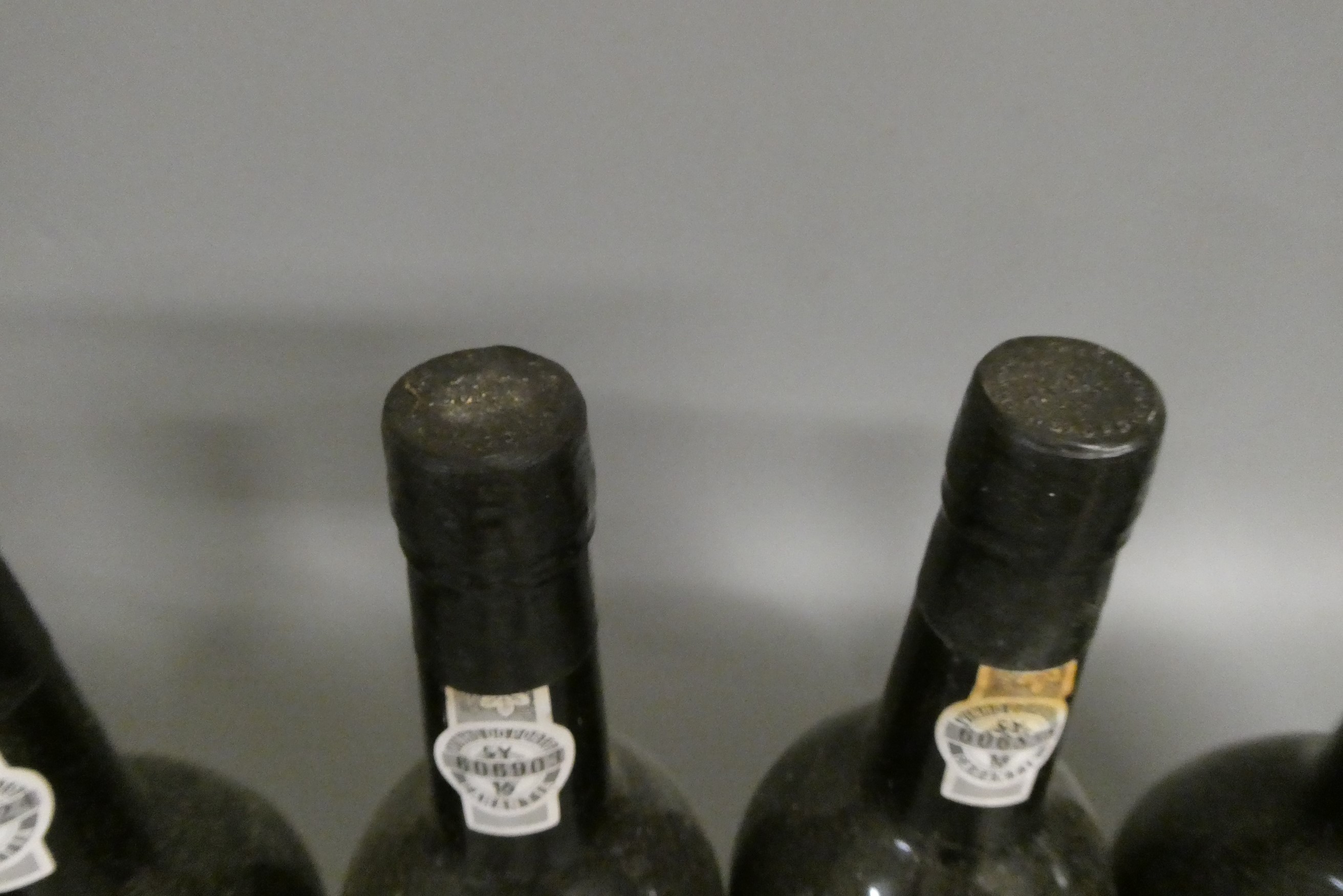 7 bottles Smith Woodhouse & Co. 1977 vintage port (Est. plus 24% premium inc. VAT) Image