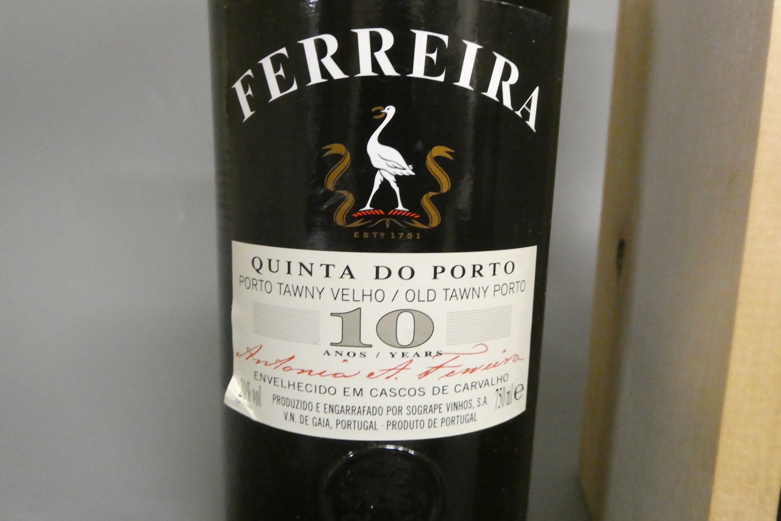 2 bottles of port, comprising 1 Churchill's 1991 vintage port and 1 Ferreira 10 year old tawny port Image