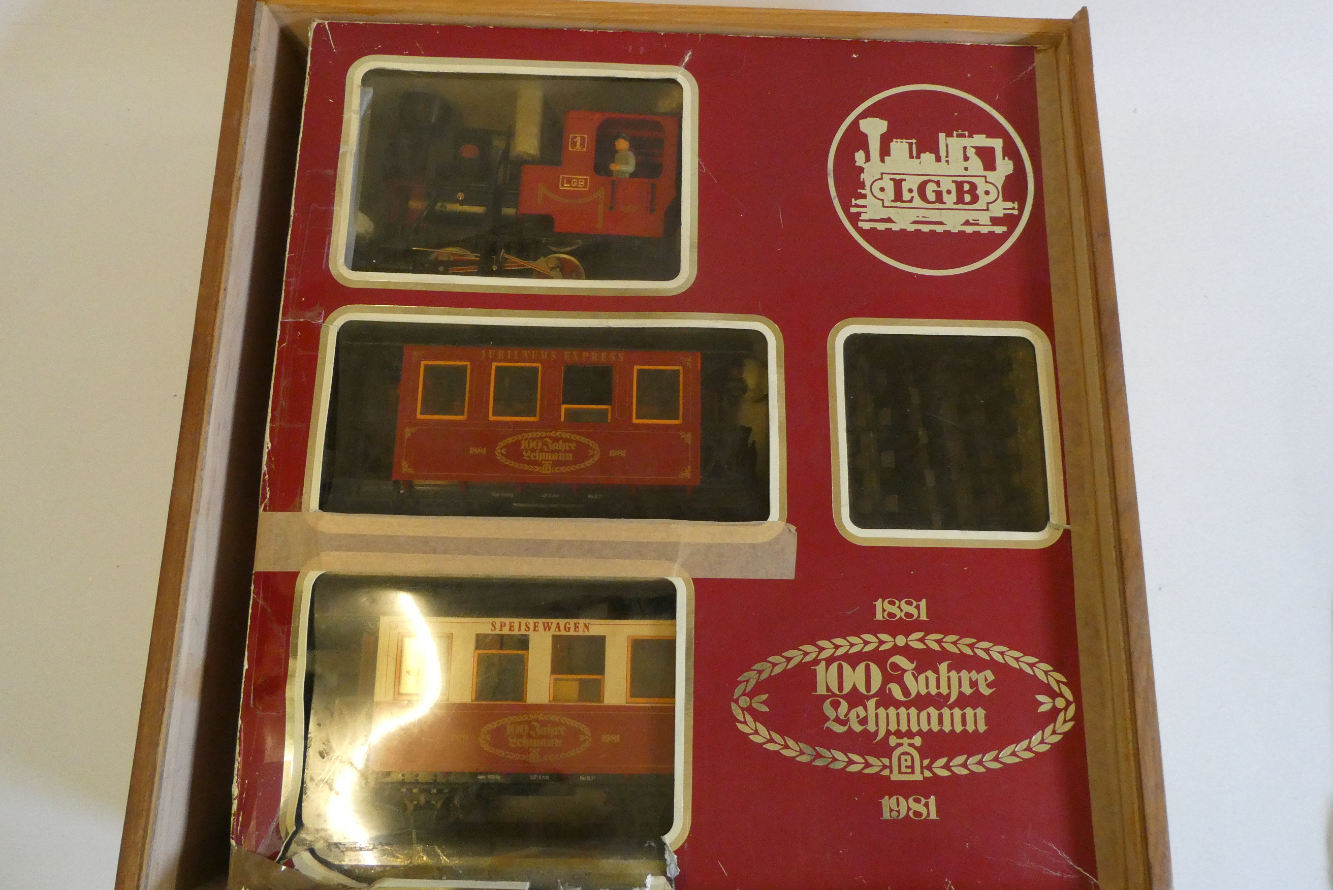LGB 1881 Train Set with 0-4-0 tank and two coaches, boxed, good Image