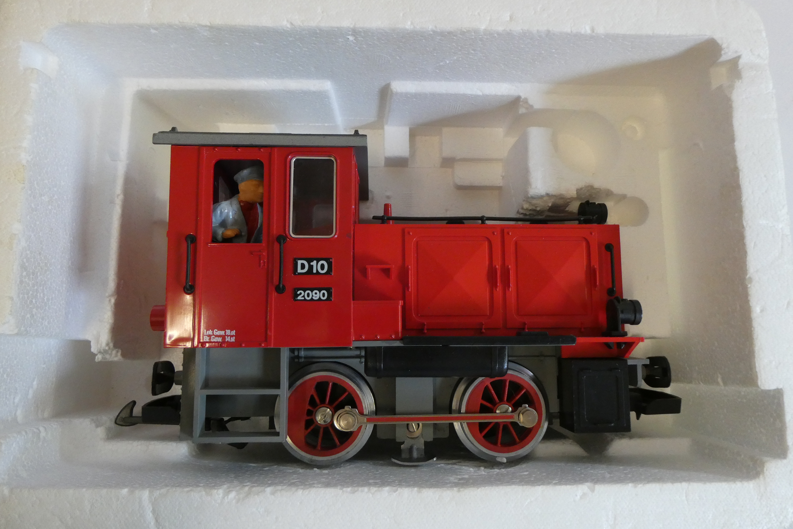 LGB 2090 0-4-0 diesel locomotive in red, boxed, good Image