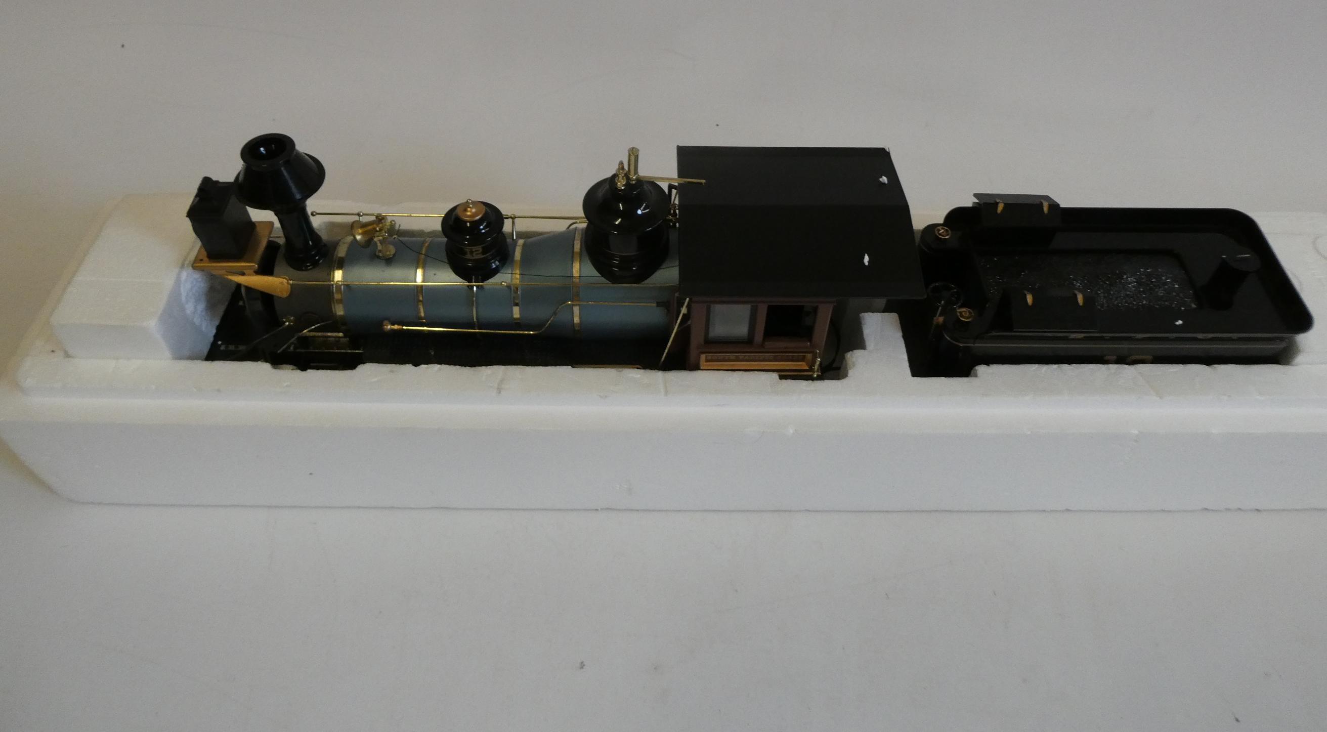 Bachmann Spectrum narrow gauge Mogul locomotive South Pacific Coast, good Image