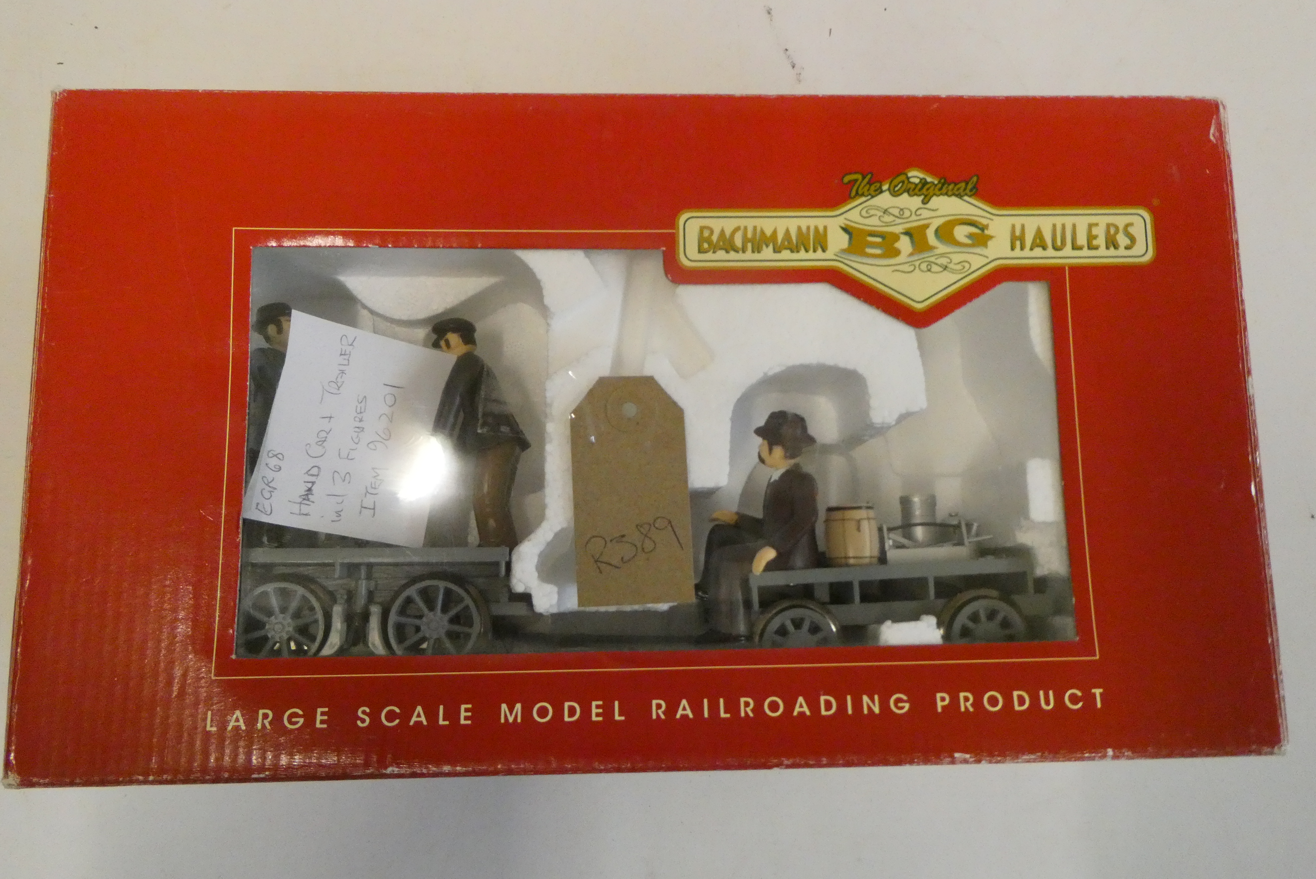 Bachmann hand cart with trailer and crew, boxed, excellent Image