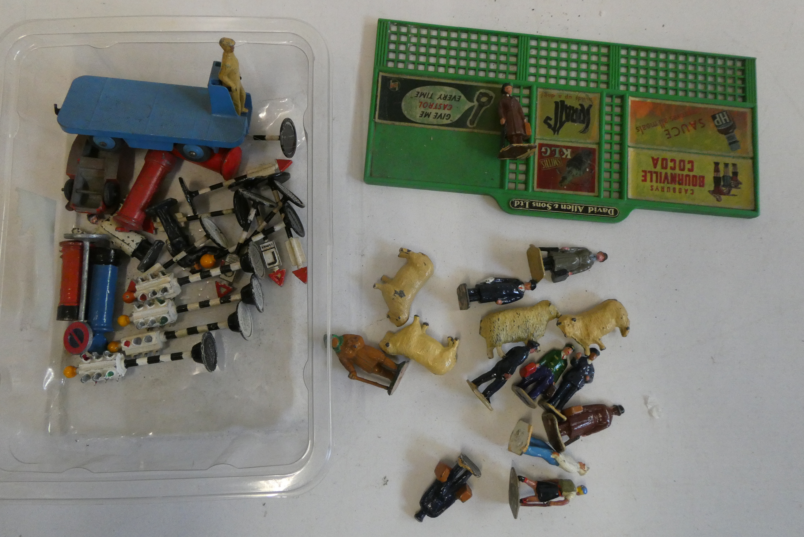 Trackside accessories and figures by Hornby and Dinky including farm animals and traffic lights, Image