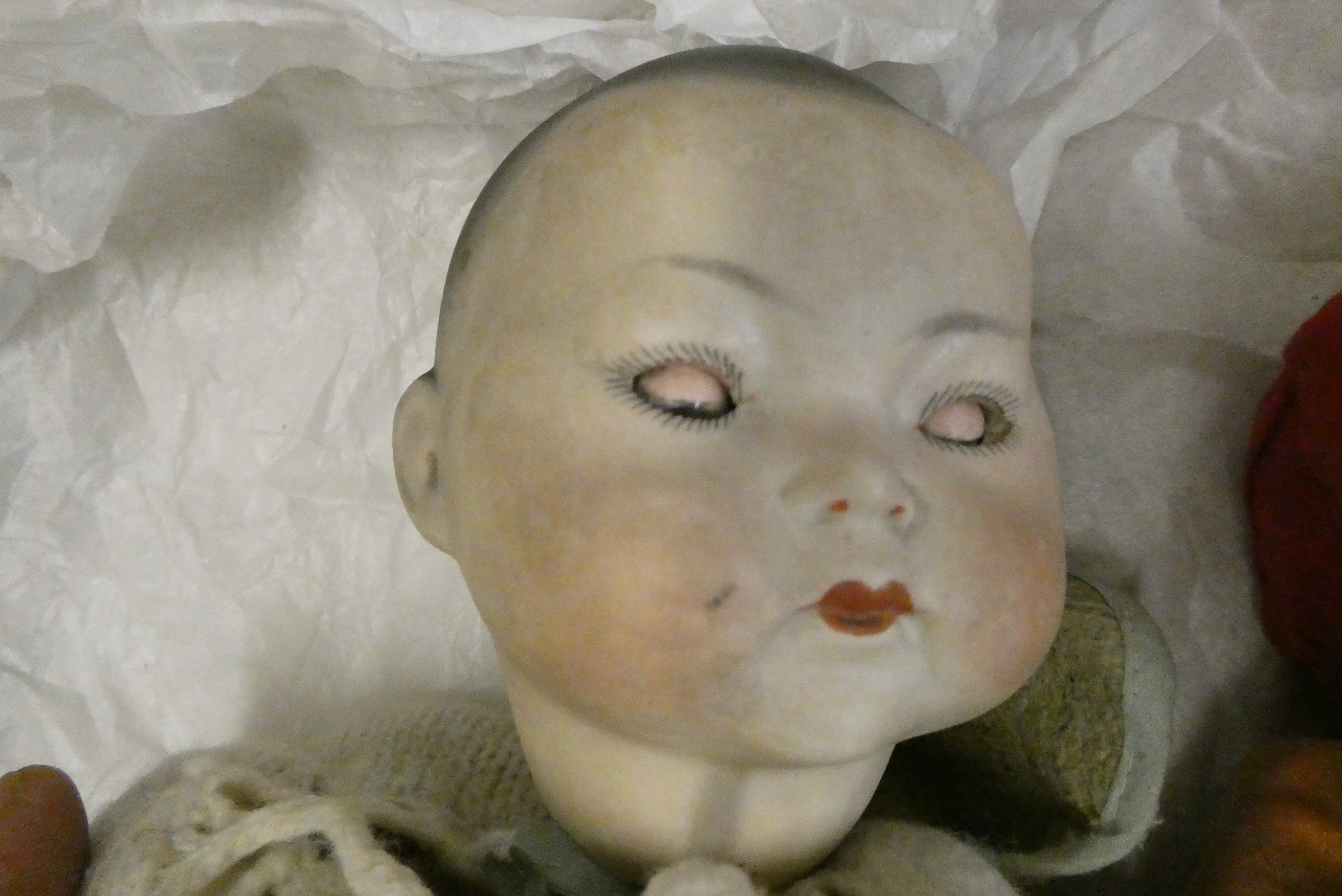 3 vintage oriental dolls, comprising one German bisque socket head example numbered 2 and two all Image