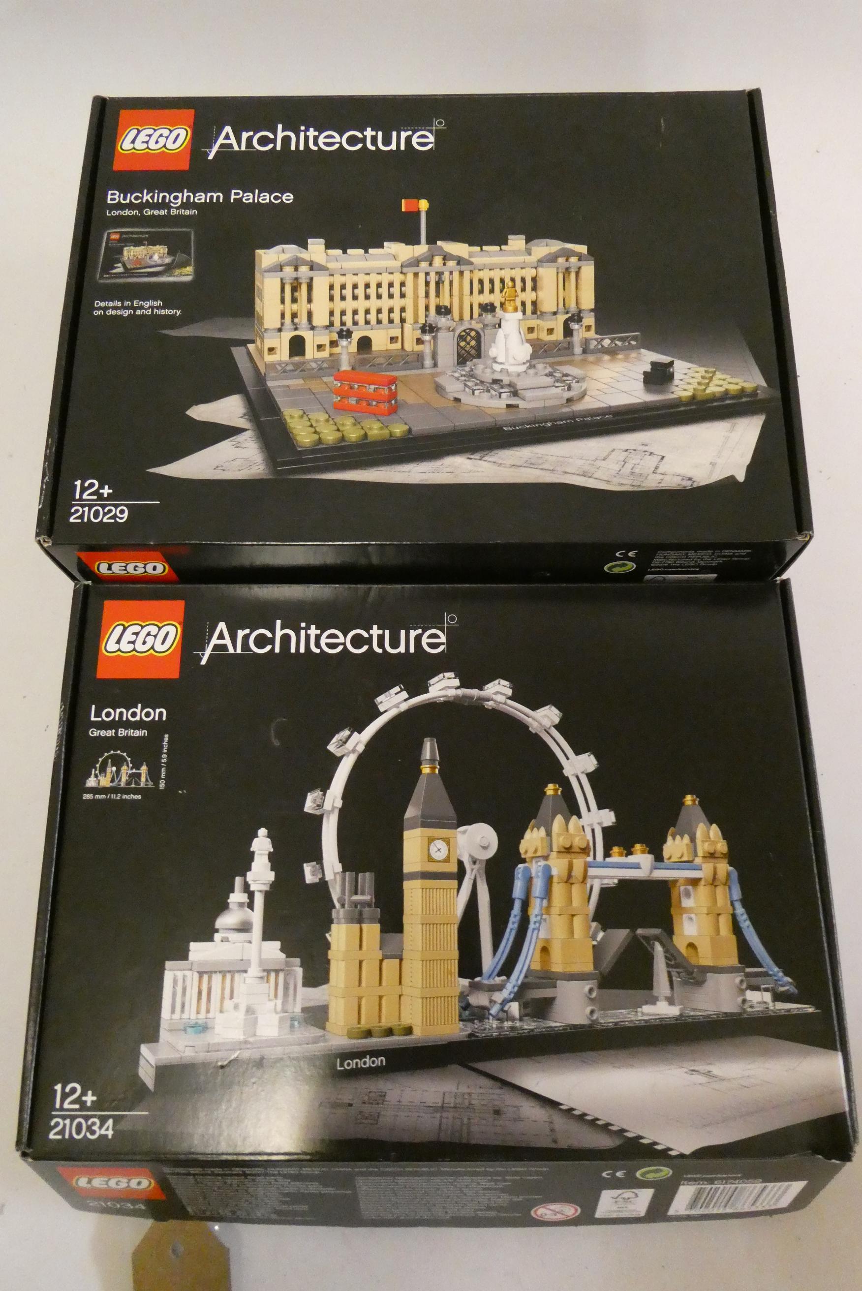 2 Lego Architecture boxed kits, comprising Buckingham Palace 21029 and London 21034 Image