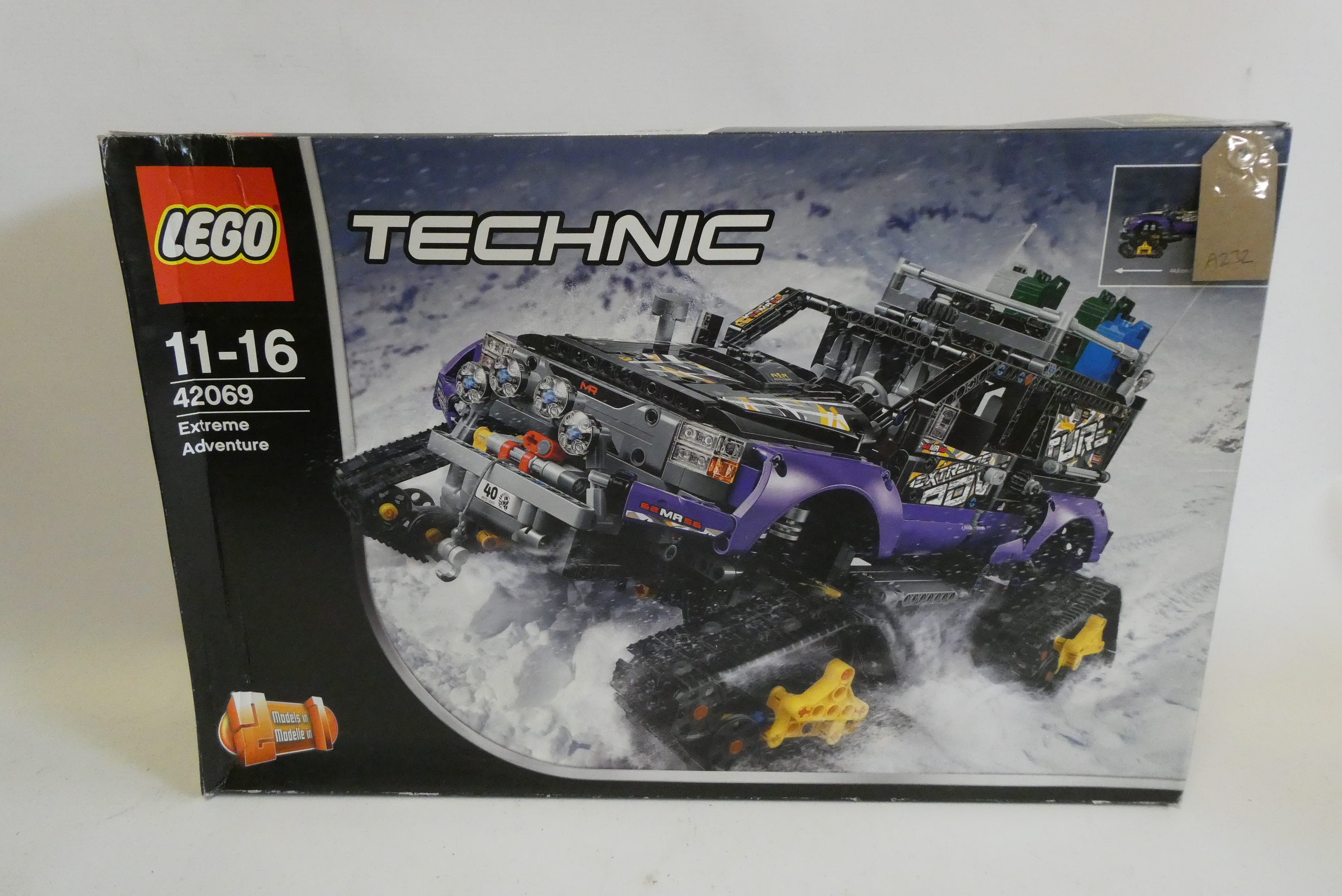 Lego Technic set 42069, Extreme Adventure, boxed Image