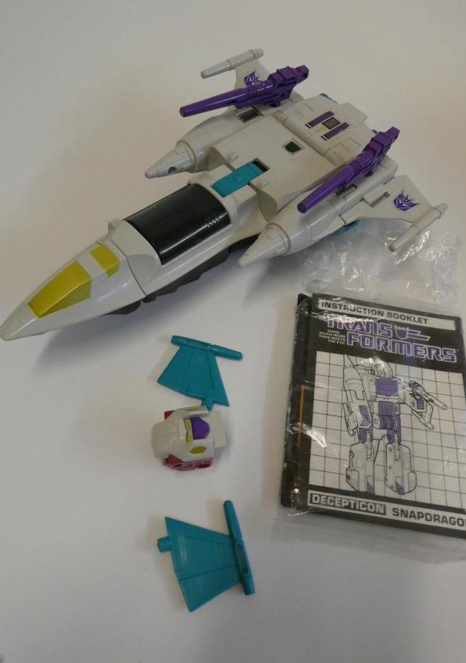 Transformers Headmaster Horrorcon Snapdragon, boxed, figure fair, box af Image