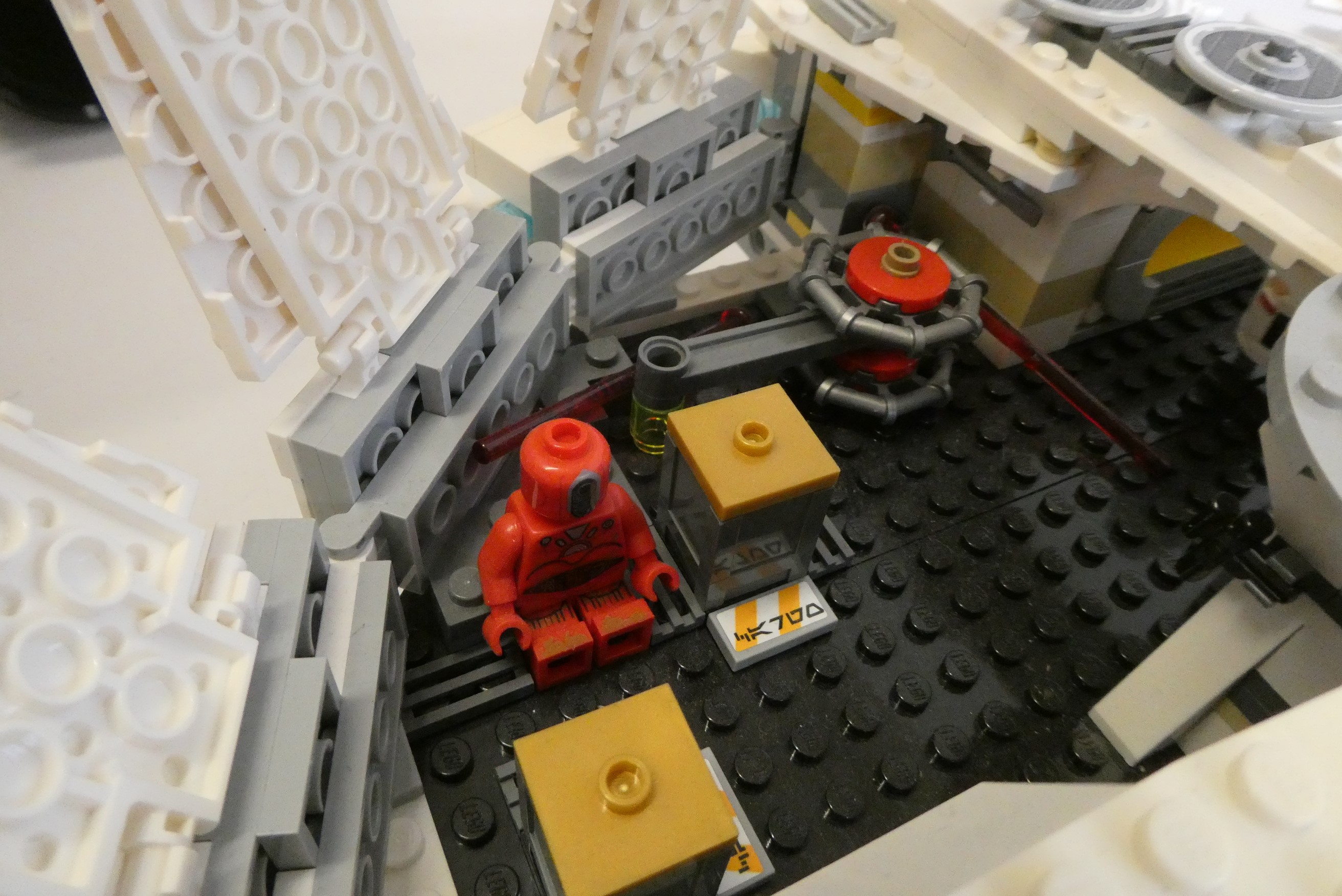 A box of Star Wars Lego, including set 75212 (unboxed and unchecked), set 40333 unopened and another Image