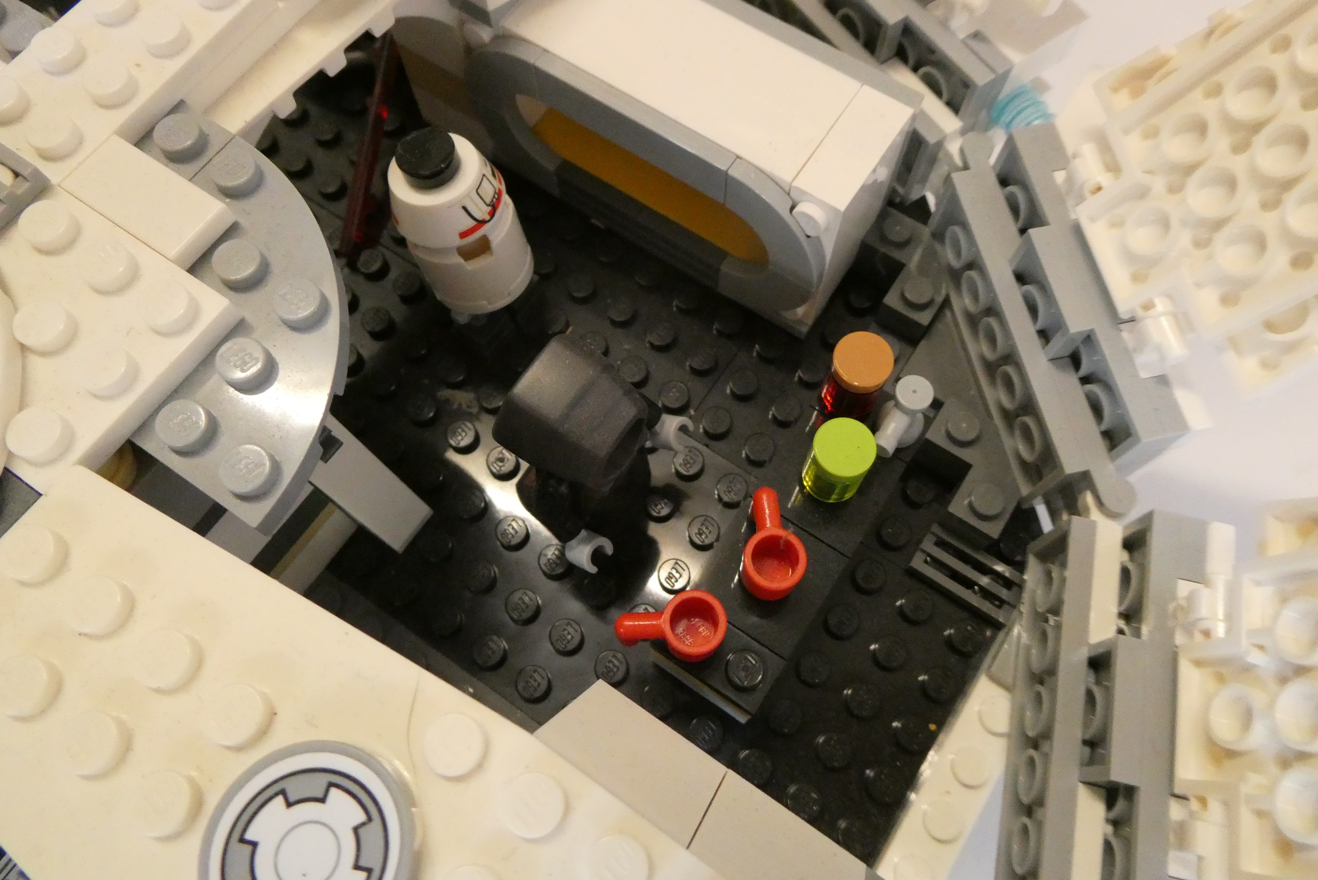 A box of Star Wars Lego, including set 75212 (unboxed and unchecked), set 40333 unopened and another Image