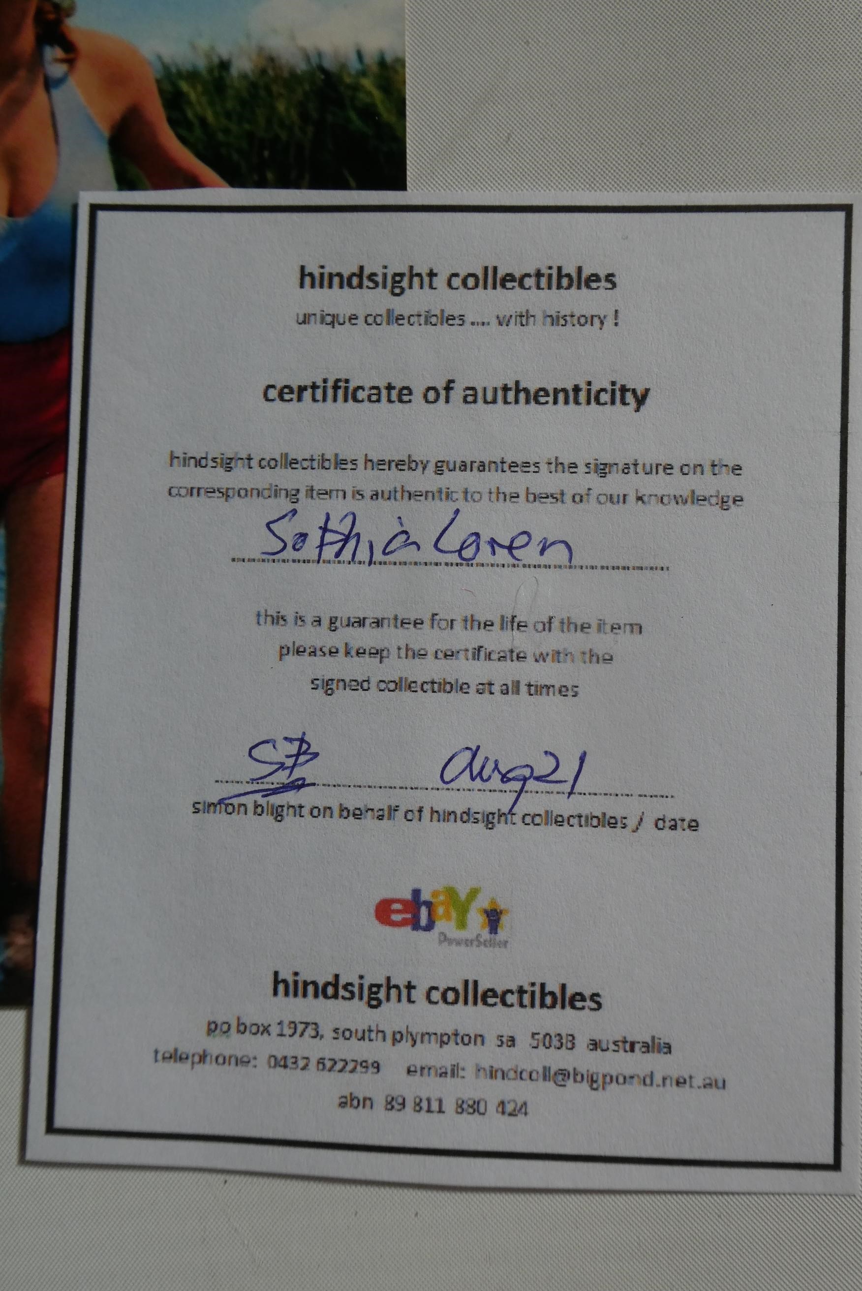 Sophia Loren signed colour photograph, with certificate of authenticity from hindsight collectibles, Image