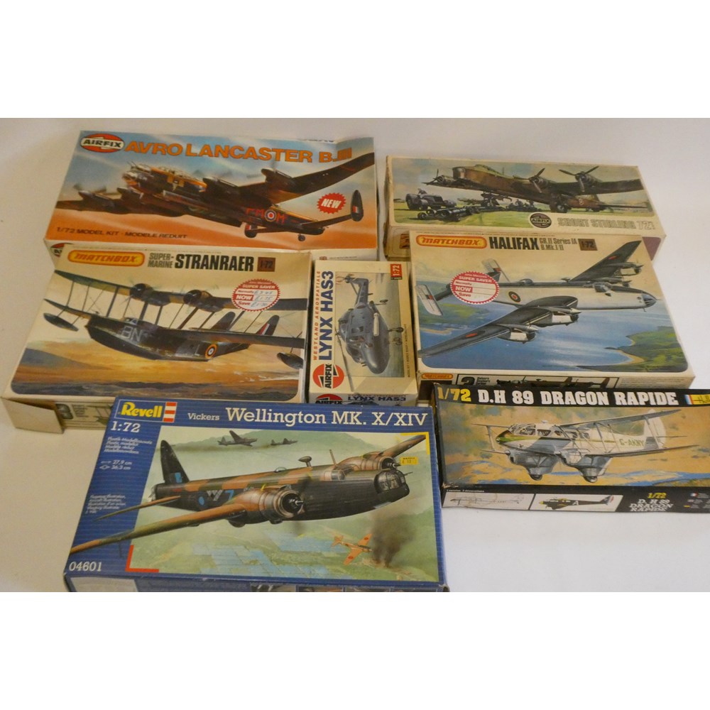 Seven plastic construction aircraft kits by Airfix, Revell and Matchbox, boxes good, unchecked for Image