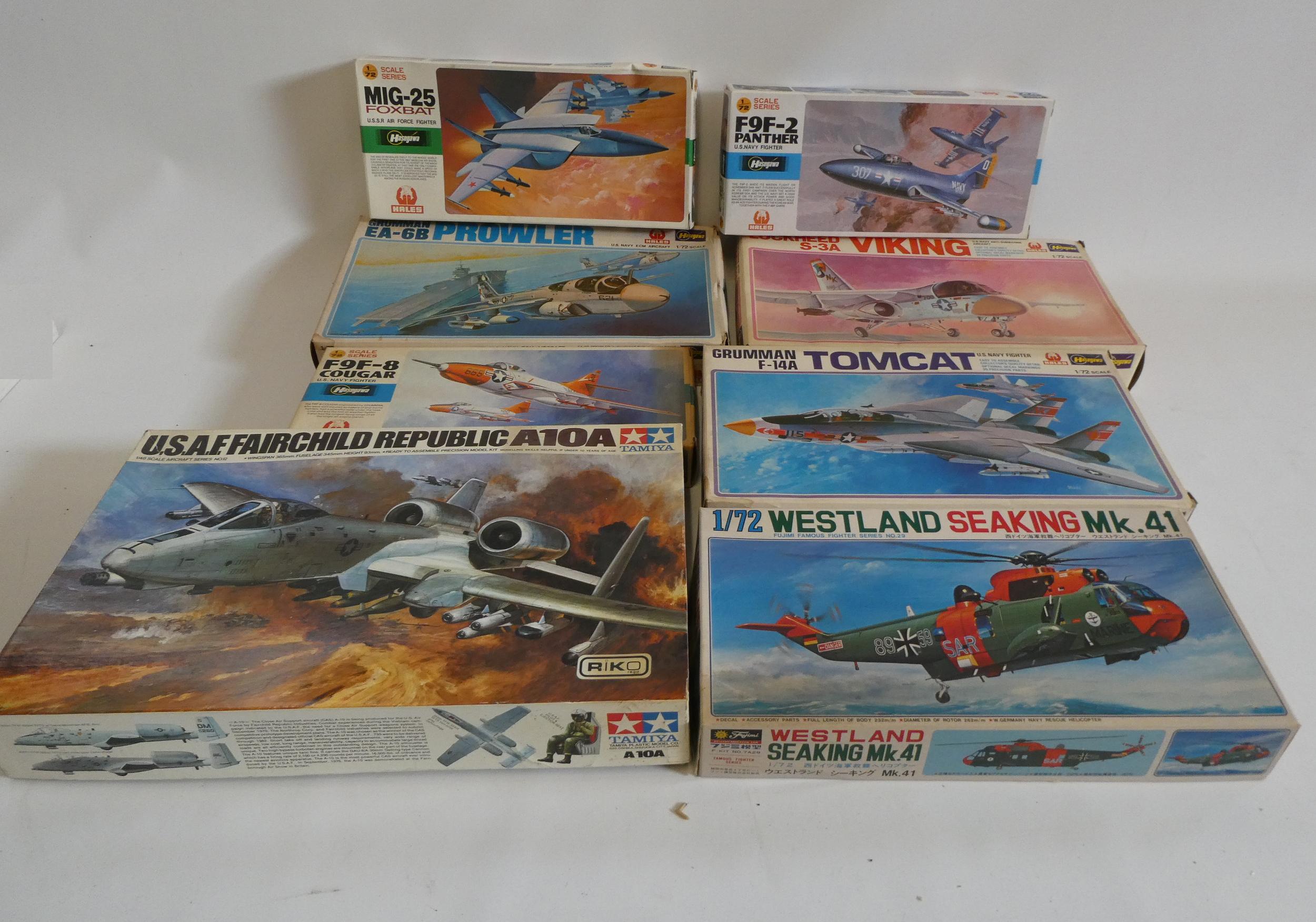 Eight plastic aircraft kits by Hasegawa and others, all items in good boxes, unchecked for Image