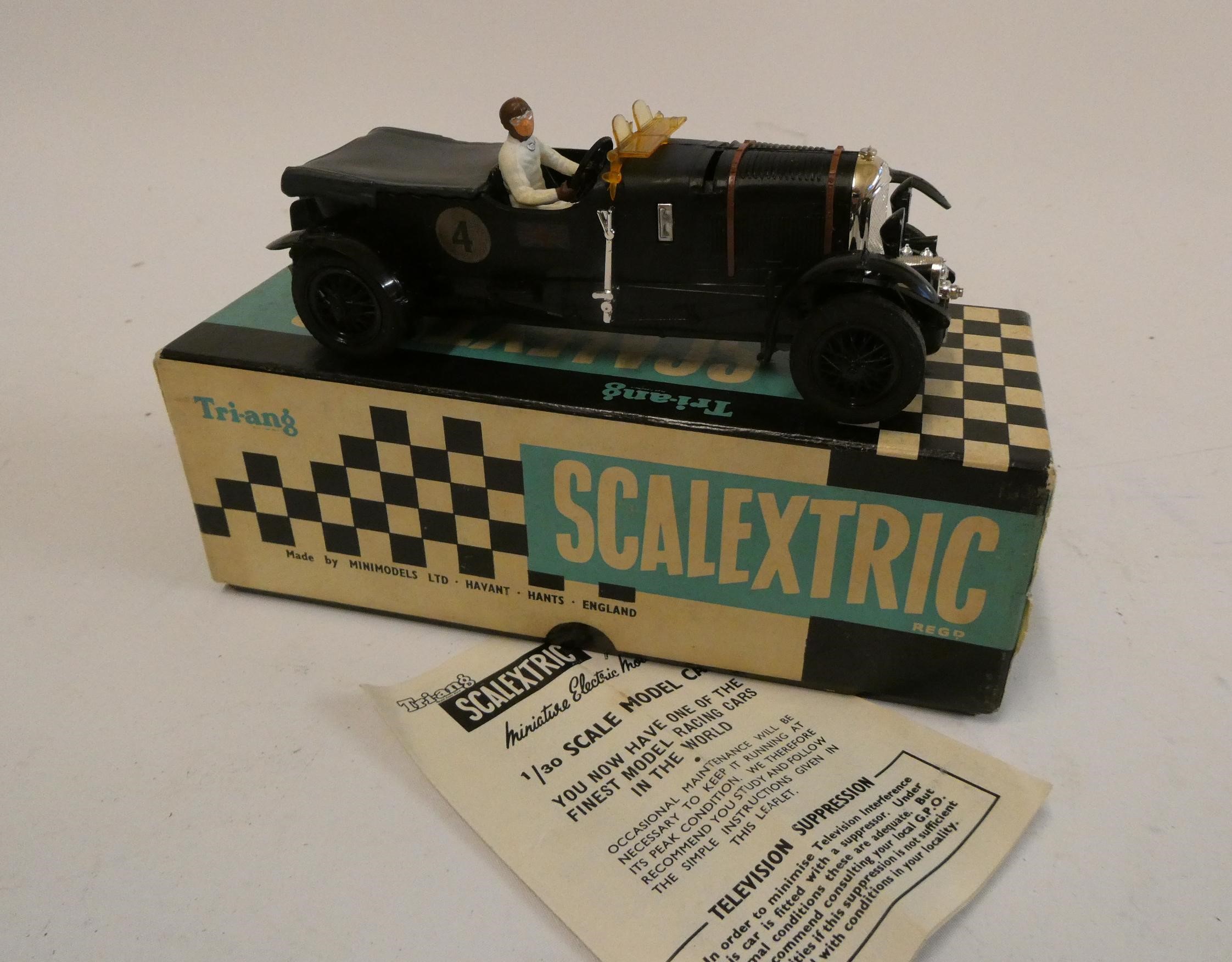 Early Scalextric Vintage Bentley race car finished in black, boxed, good to excellent Image