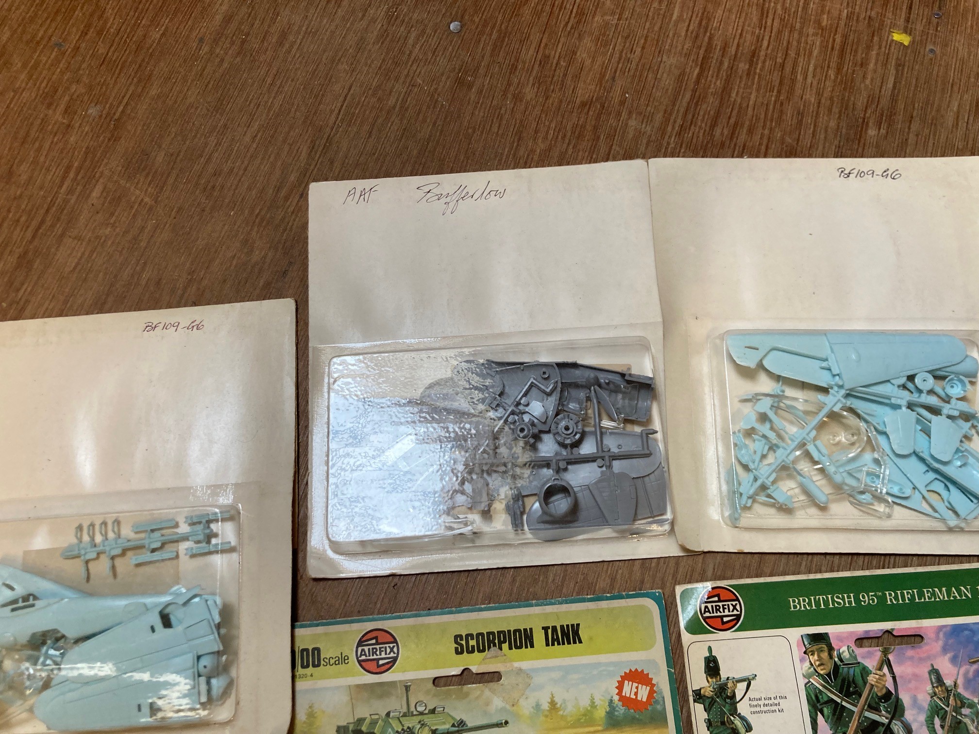 Seventeen Airfix carded 1/72nd scale and 54mm kits including military figures, aircraft and military Image