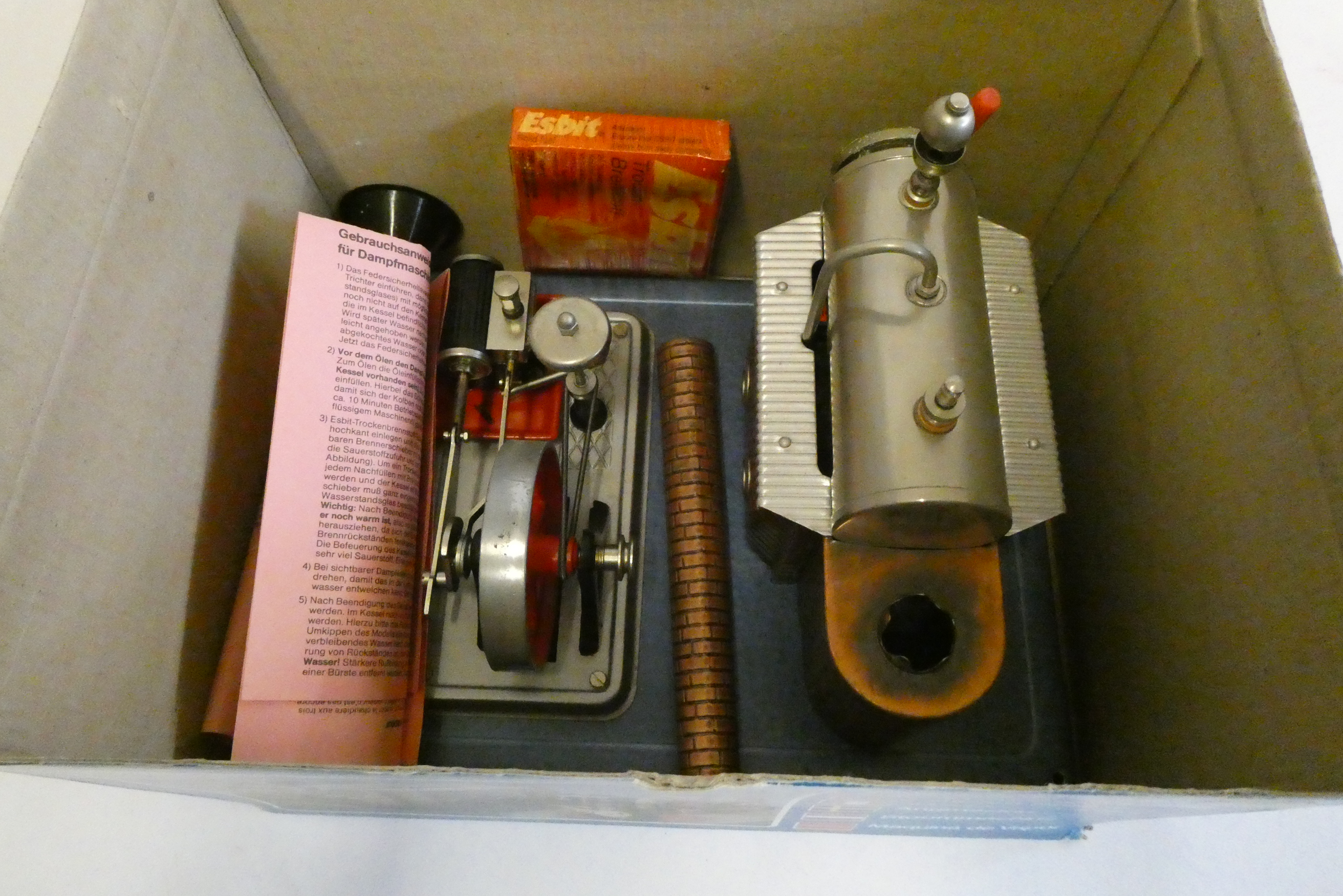 Wilesco D10 steam engine, boxed, good Image