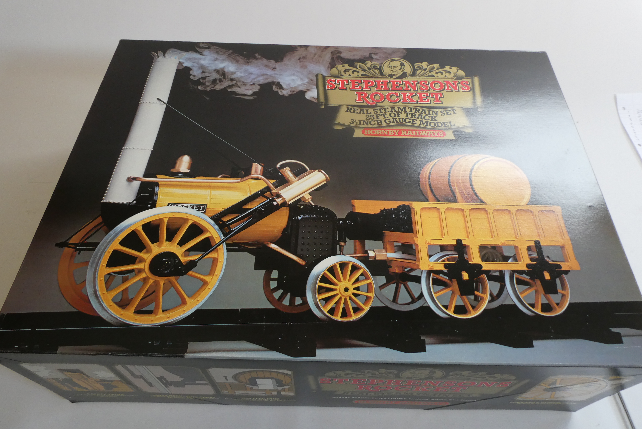 Hornby 3 1/2" gauge live steam Stephensons rocket locomotive, boxed with track, excellent Image