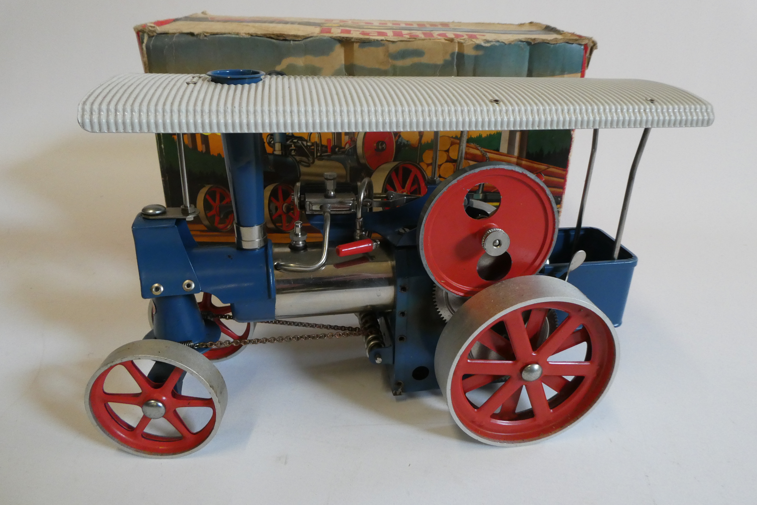 Wilesco steam traction engine finished in blue, box fair, model good to excellent Image