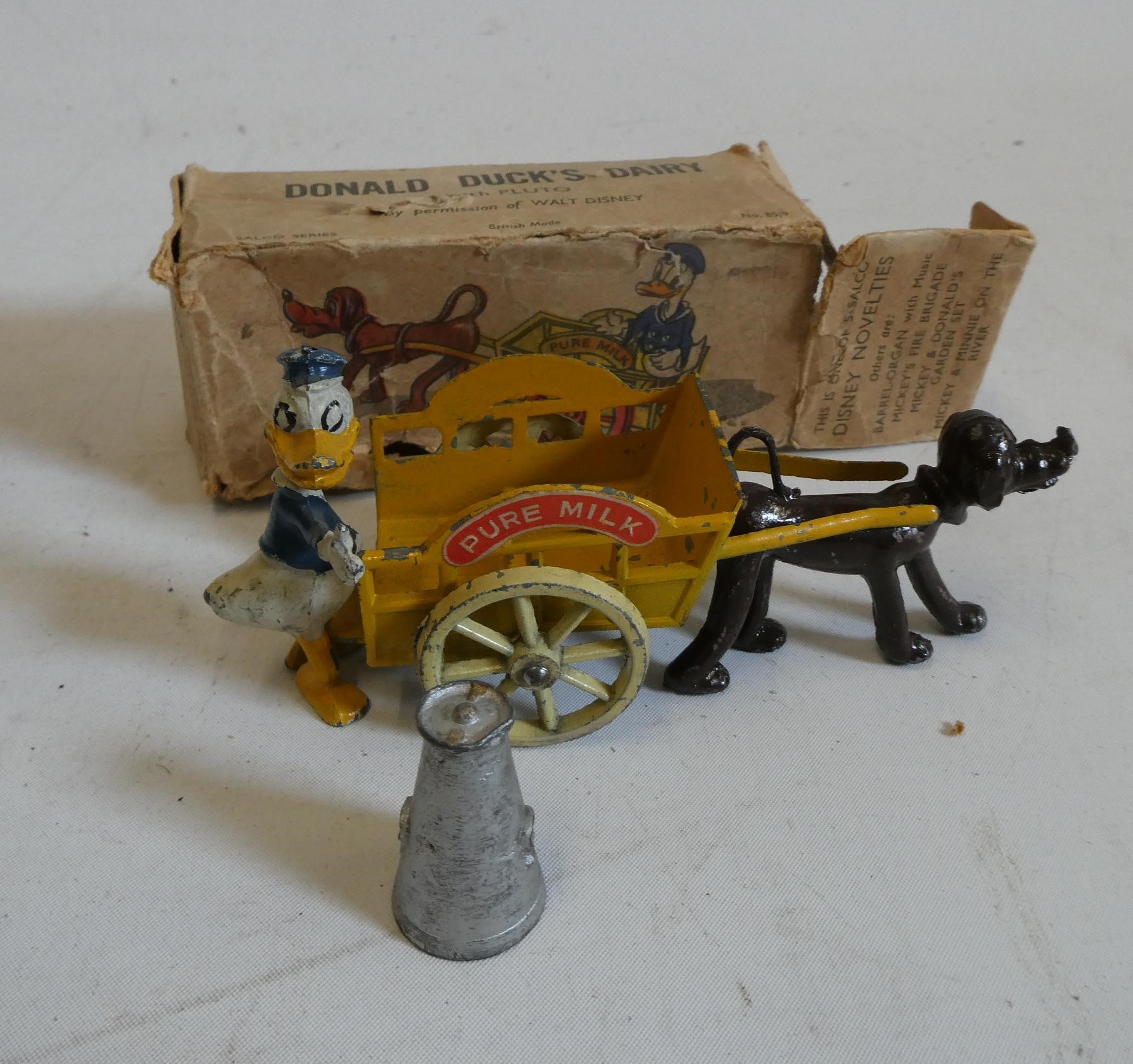 SALCO Donald Duck's Dairy Milk cart with Donald and Pluto, box has Image