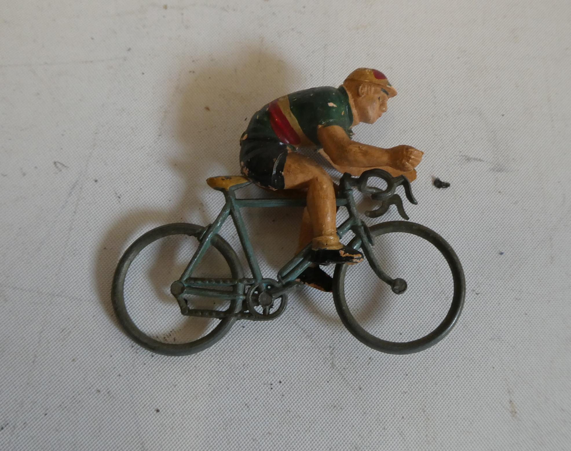 Rare lead racing bike and rider, good Image