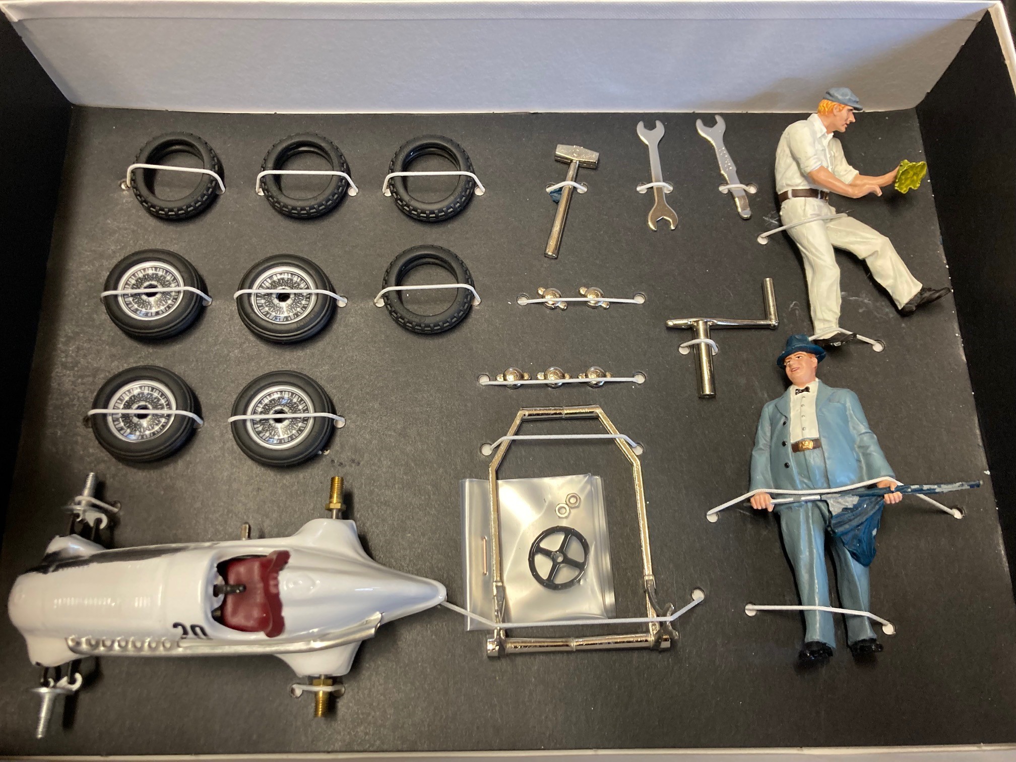 Schuco Di Welt der Silberpfile Mercedes - Benz 1936 Silver Arrow, late issue boxed, Excellent to Image