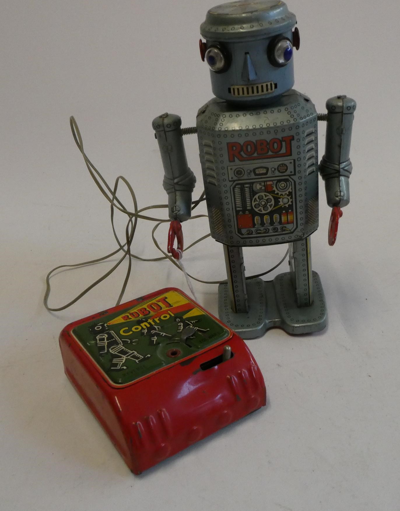 A battery operated Masudaya (MT) Toys Japan Robot Image