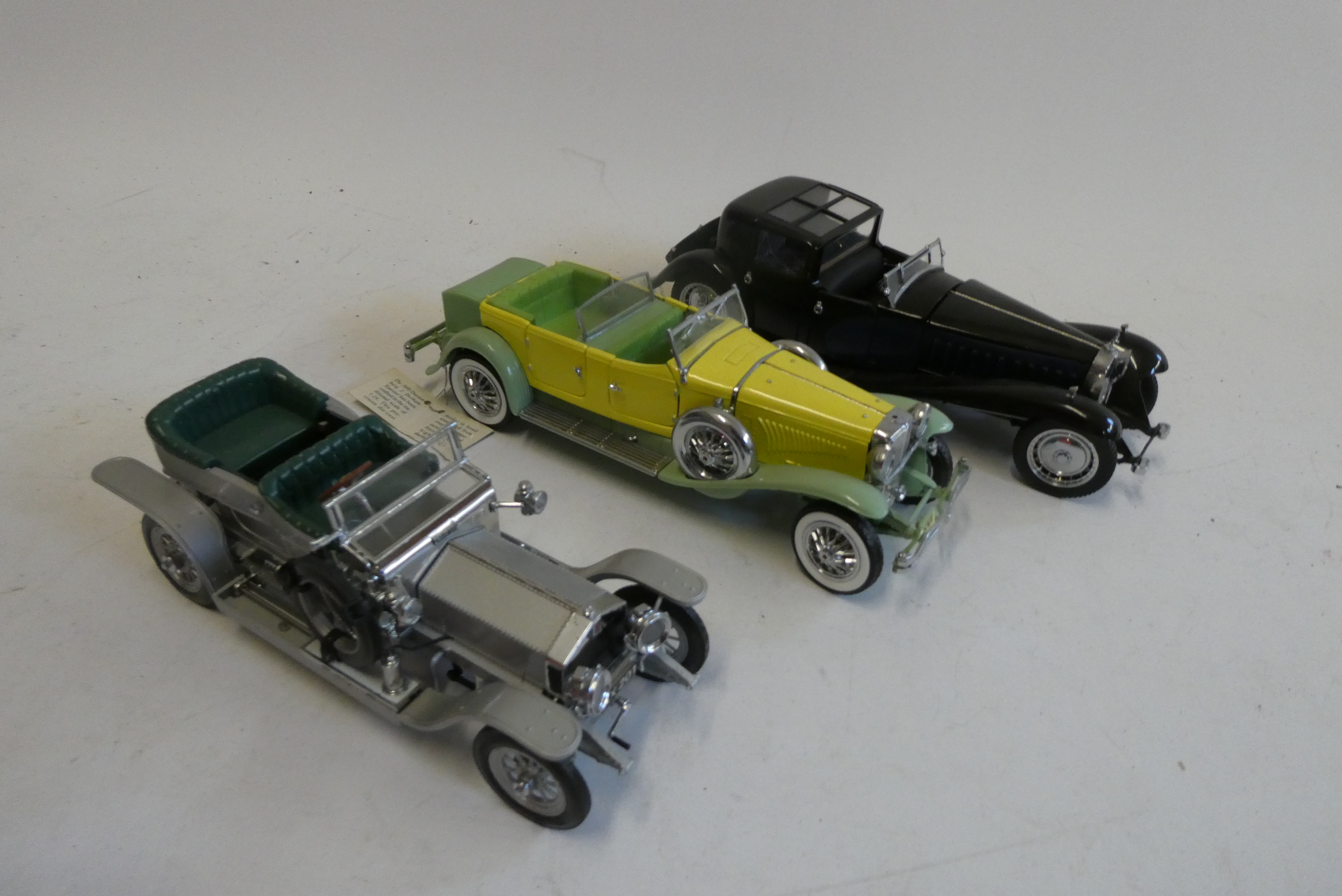 Three Franklin Mint 1/25th scale classic cars comprising Bugatti Type 41 Image