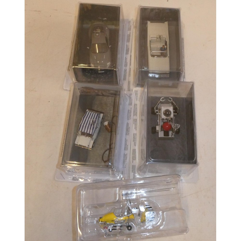 Five Fabbri James Bond vehicles comprising Moon Buggy, Aston Martin, Vantage Gyrocopter, Mini-Moke Image