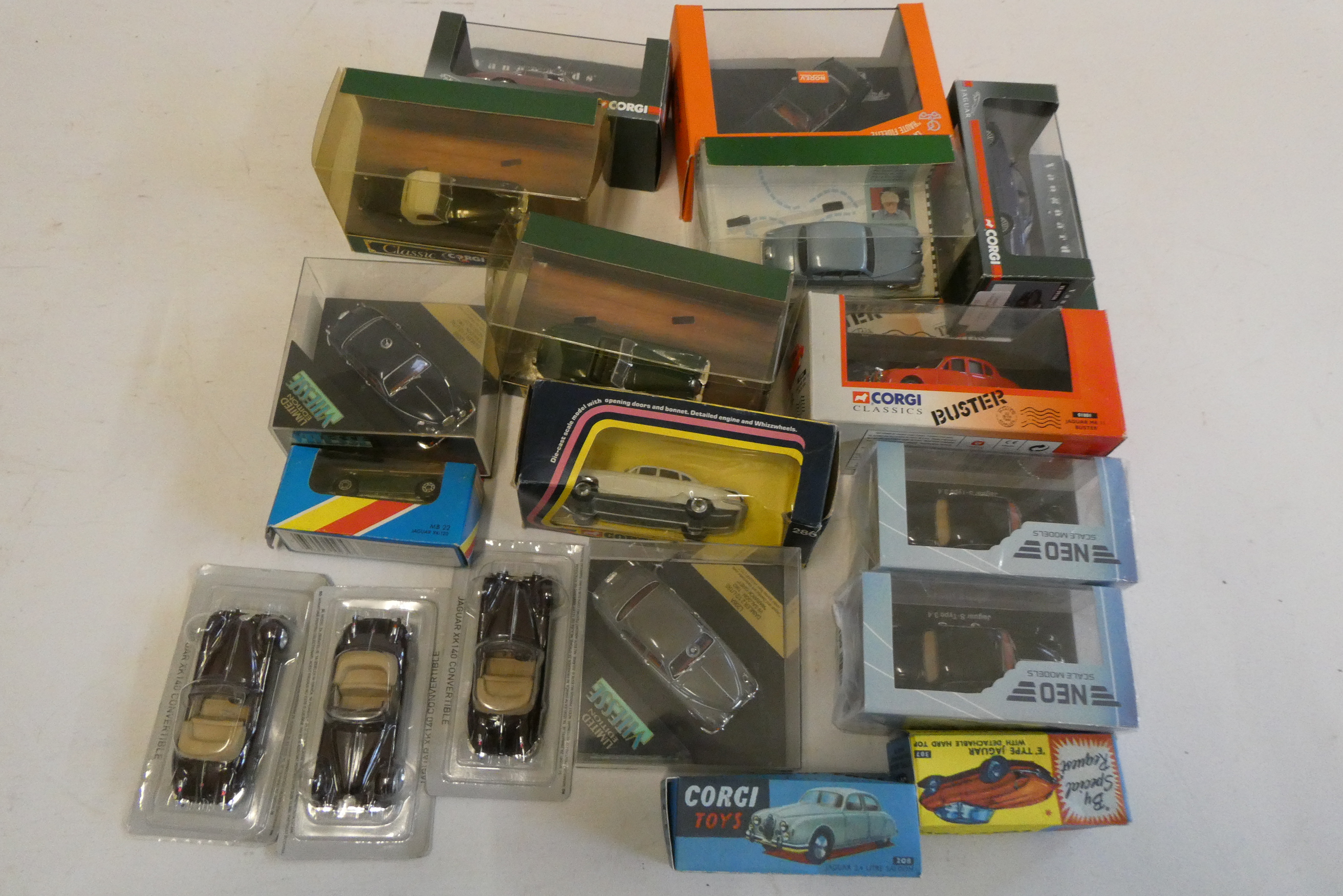 Diecast 1:43 scale Jaguar cars by Corgi, Vitesse and others, most items boxed, mint to good Image