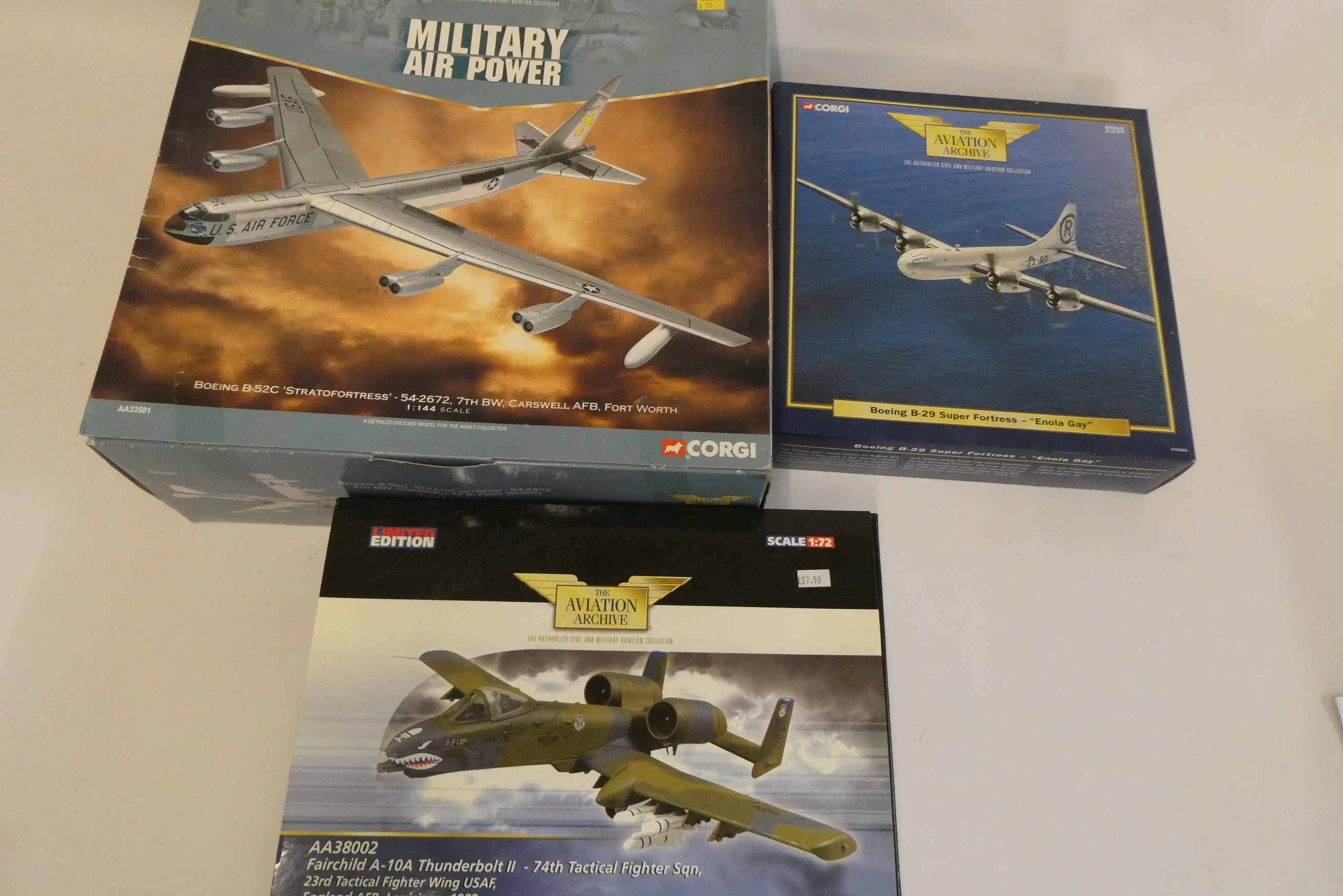 Corgi Aviation Archive A-10 Thunderbolt, Boeing B-29 and Boeing B-52C, all items boxed, fair to Image