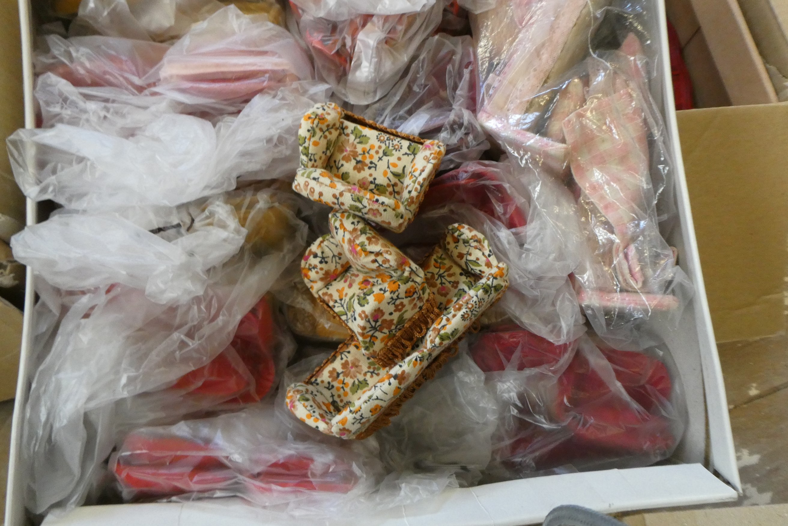 6 boxes of dolls house furniture and accessories Image