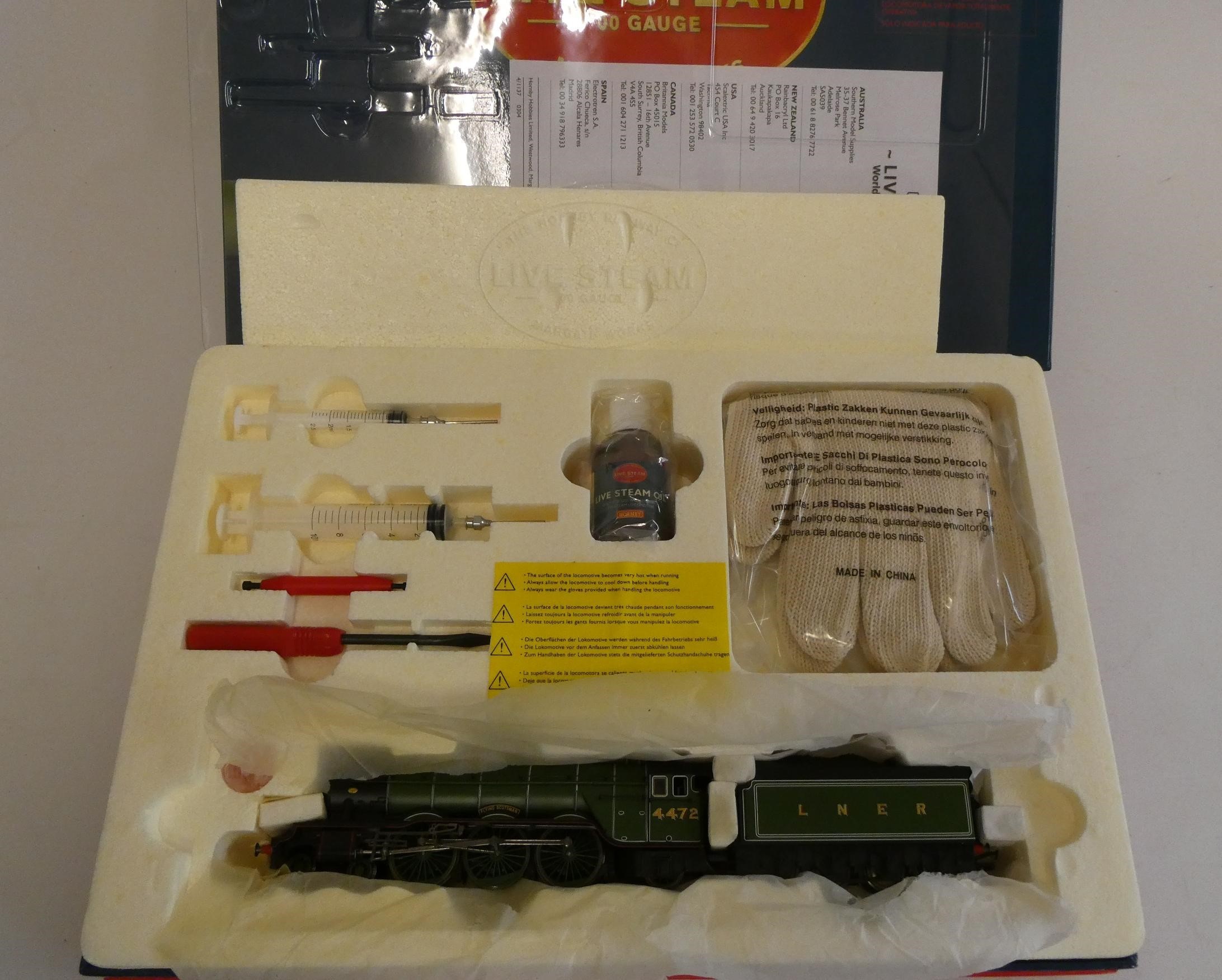 Hornby live steam 00 gauge scarce additional Flying Scotsman locomotive, boxed with outer sleeve, Image