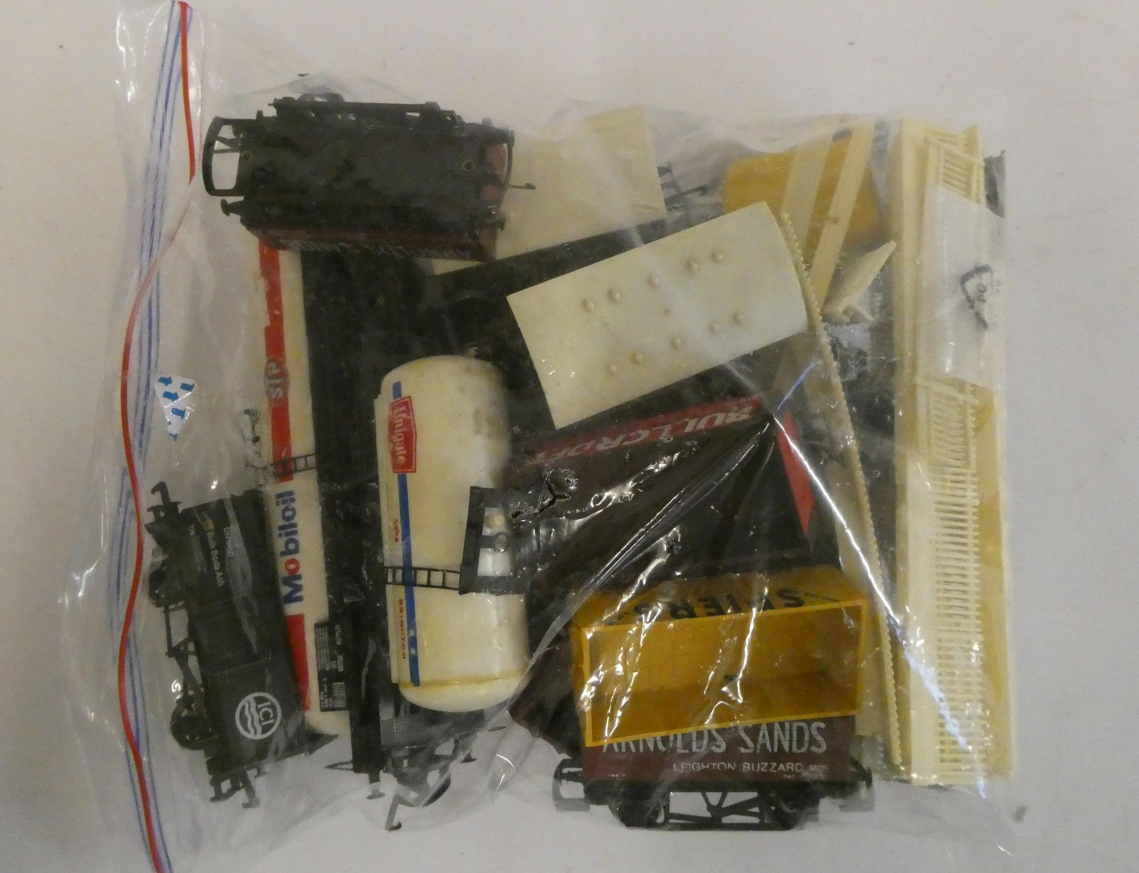 Hornby Margate rolling stock including Intercity 125 LM, MS, Black 5, three car diesel unit and Image