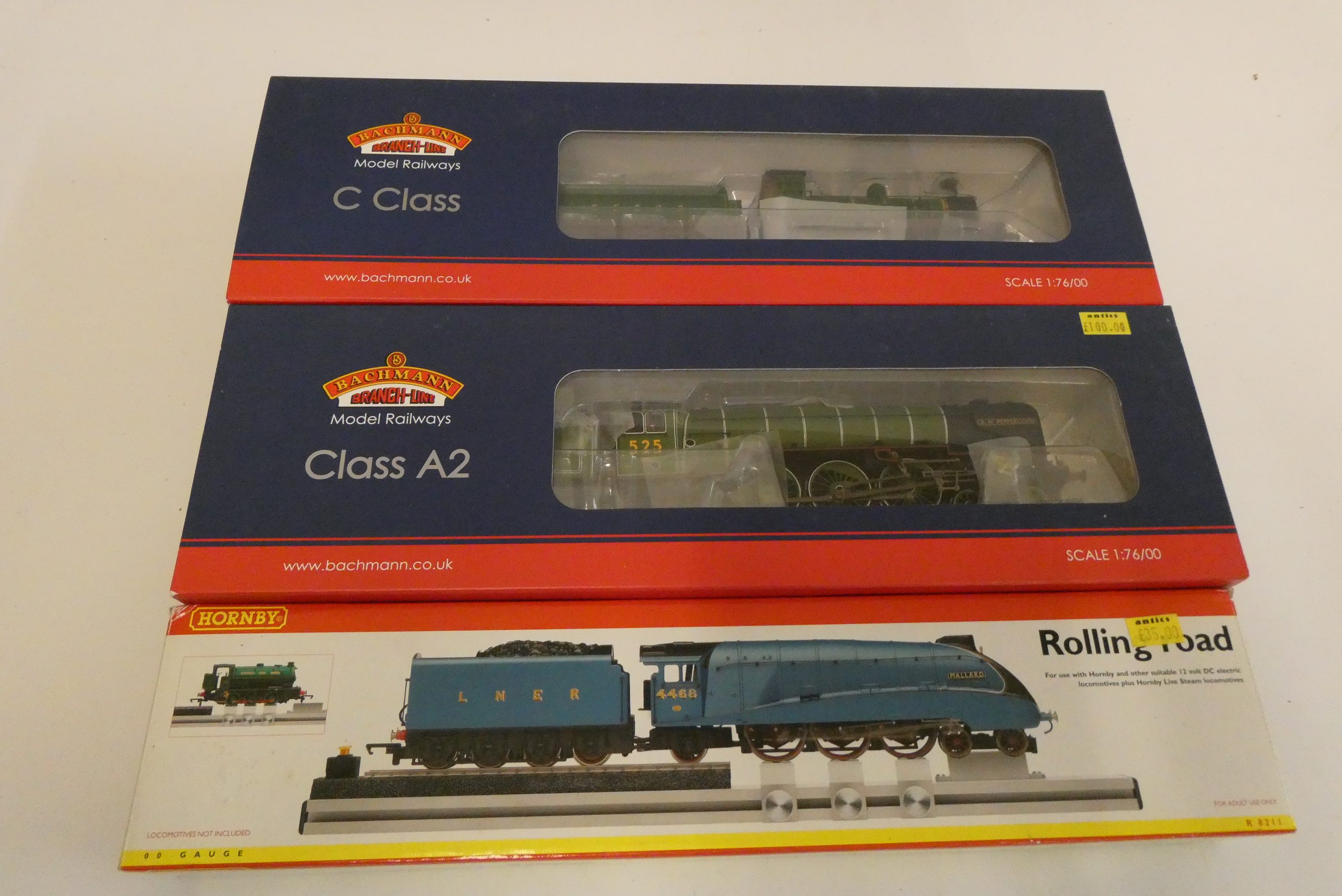 Bachmann SECR 0-6-0 C Class locomotive and Class A2 A.H.Peppercorn in BR green and Hornby Rolling Image