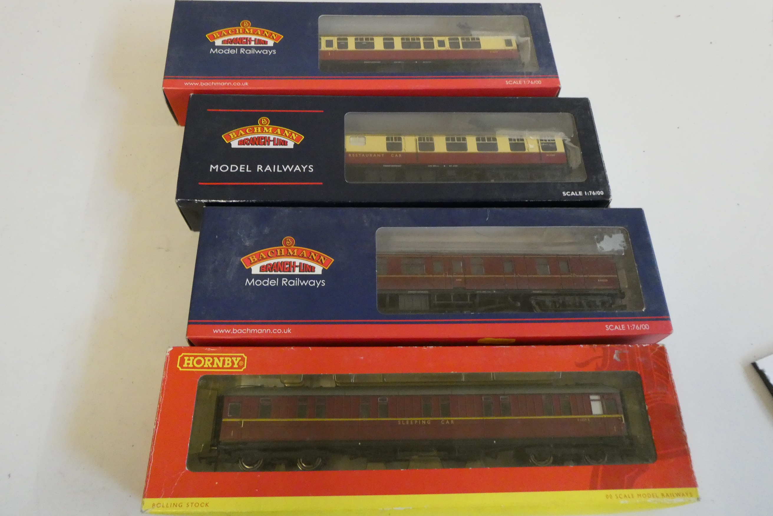 Four BR Passenger coaches by Hornby and Bachmann Railways, all items boxed, excellent Image