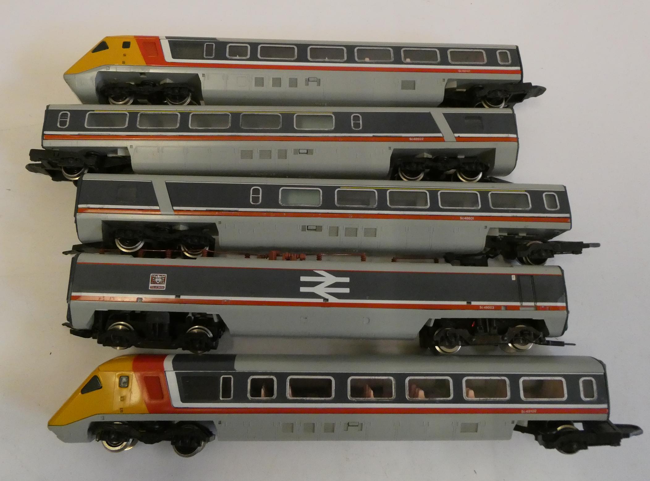 Hornby A.P.T. 5 car passenger train with two driving trailer and motor unit, good Image