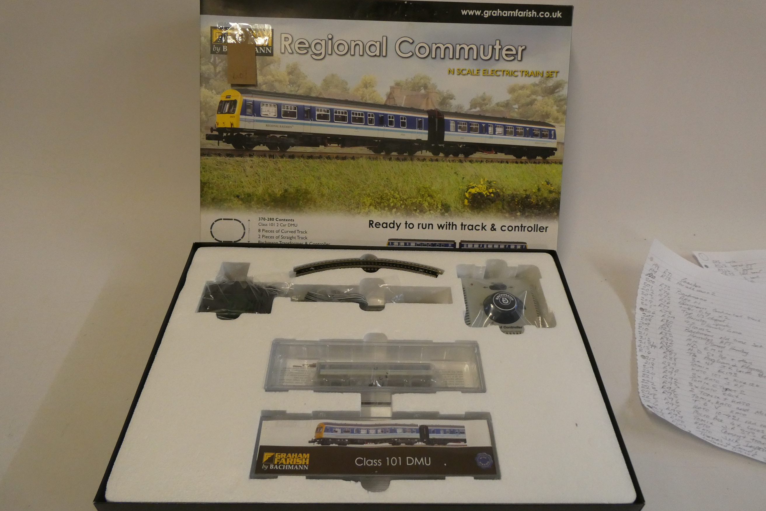 Graham Farish N gauge Regional Commuter Set with Class 101, track and controller Image