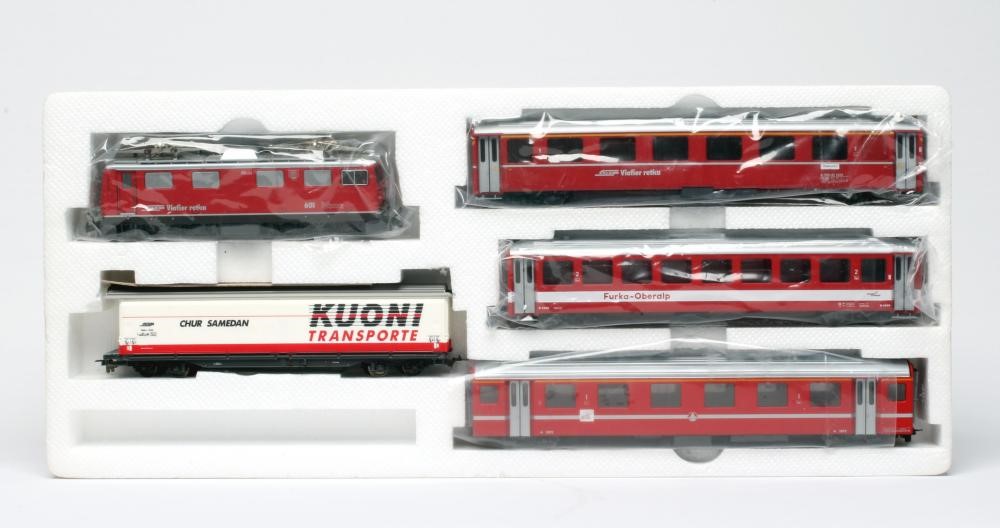 Bemo HOm Start Set RHB Glacier Express with locomotive, three coaches and wagon, boxed, excellent Image