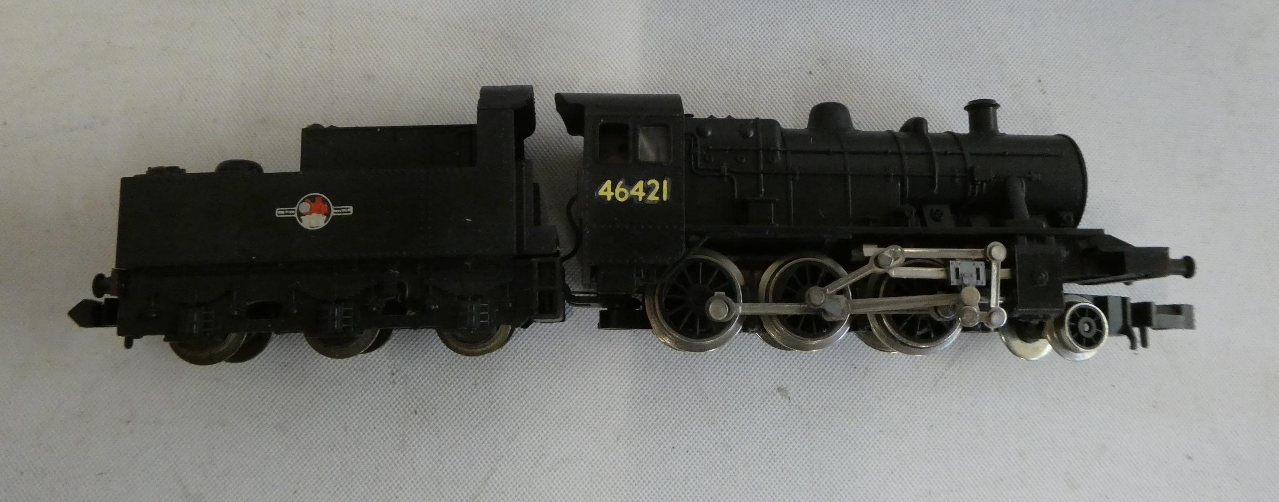 Minitrix British Railways Class 2MT tender locomotive, model has been renumbered 46421, good+ Image