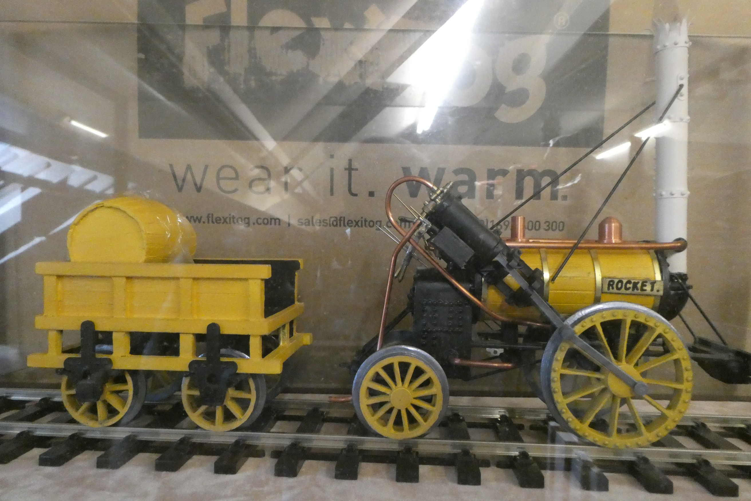 Gauge 1 static model of Stephensons rocket locomotive, in glass case, good Image