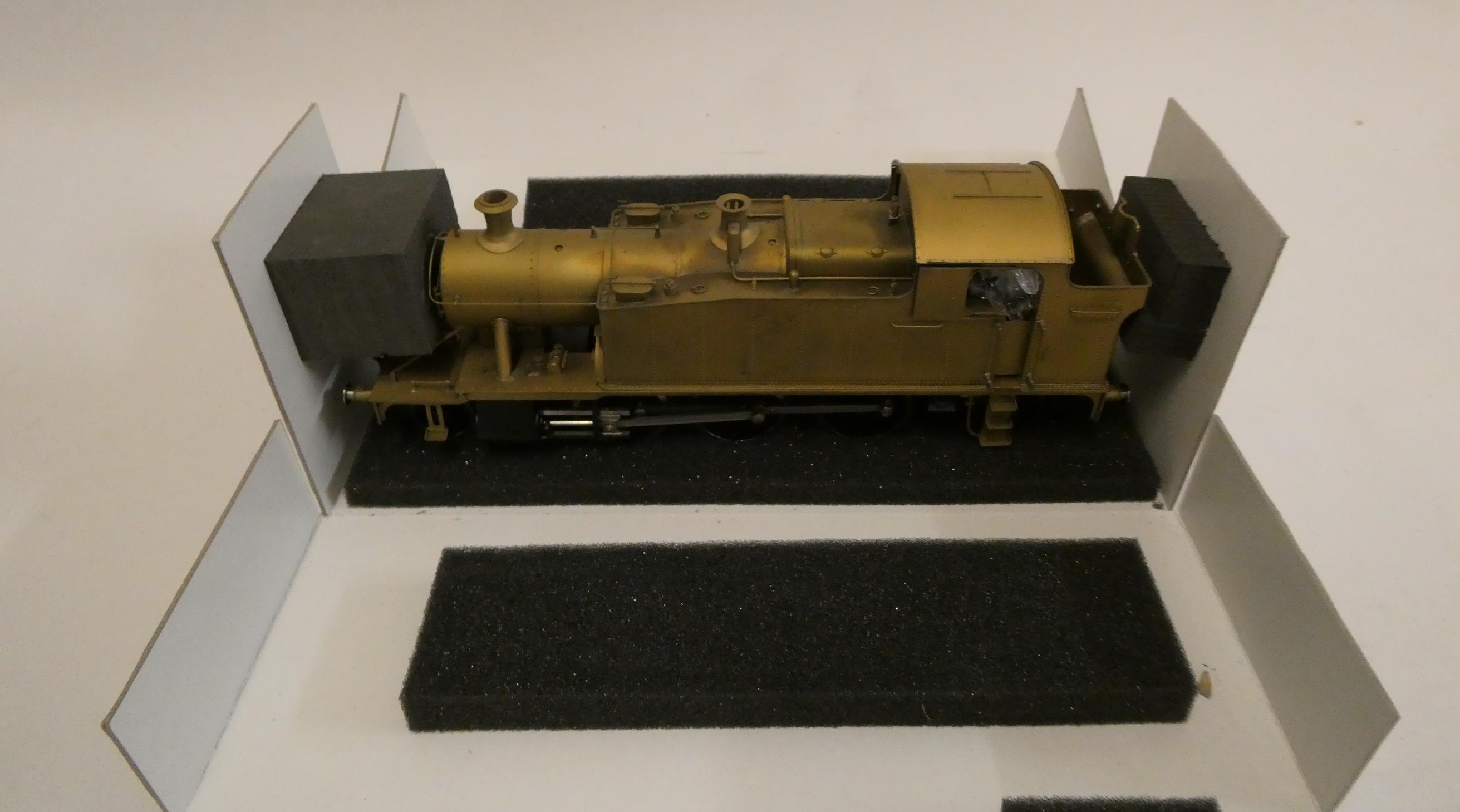 San Cheng brass 0-gauge GWR 4575 2-6-2 tank locomotive, unpainted brass with factory panted chassis, Image