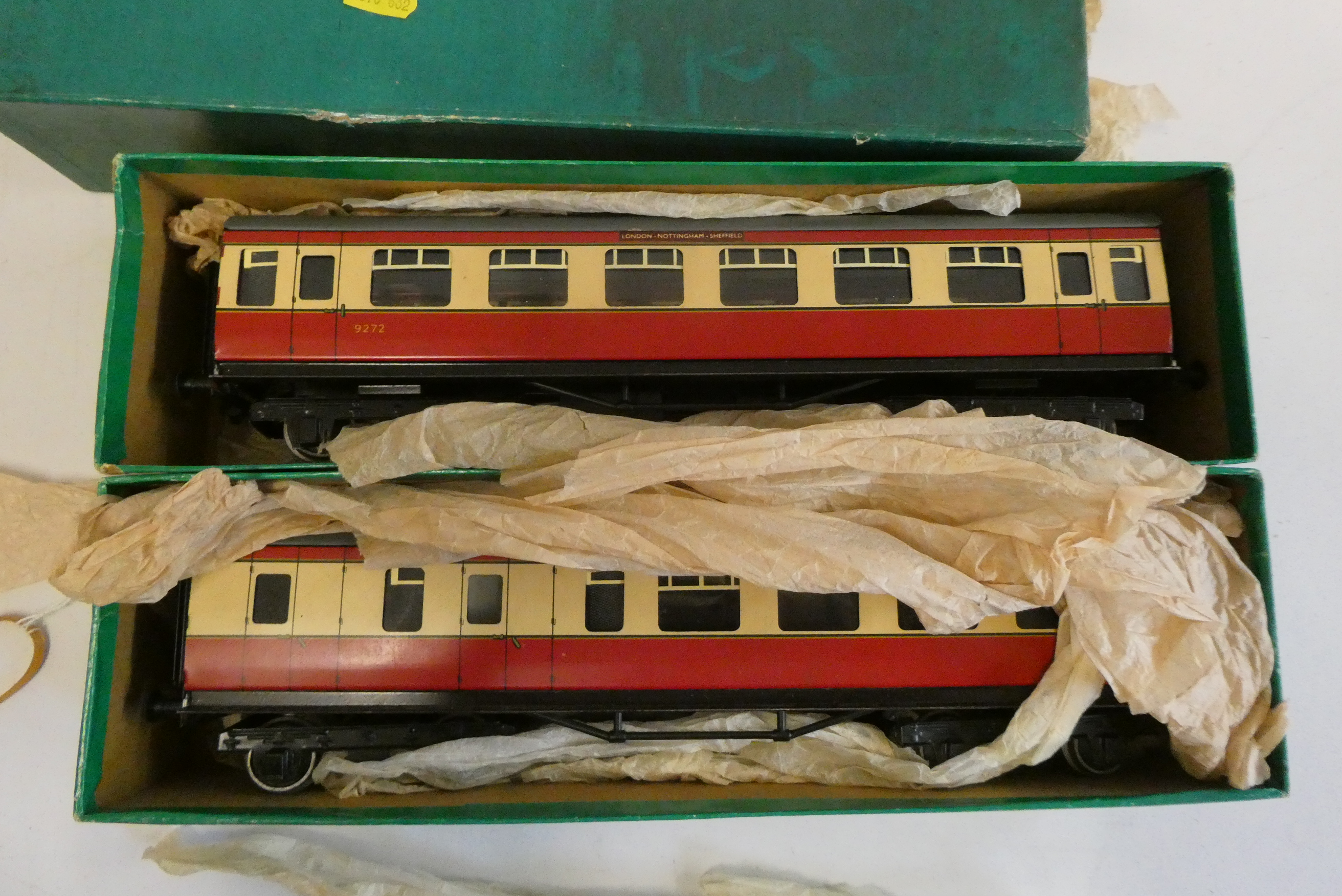 Basset-Lowke Winteringham British Railways crimson and cream coaches, both items boxed, good+ Image